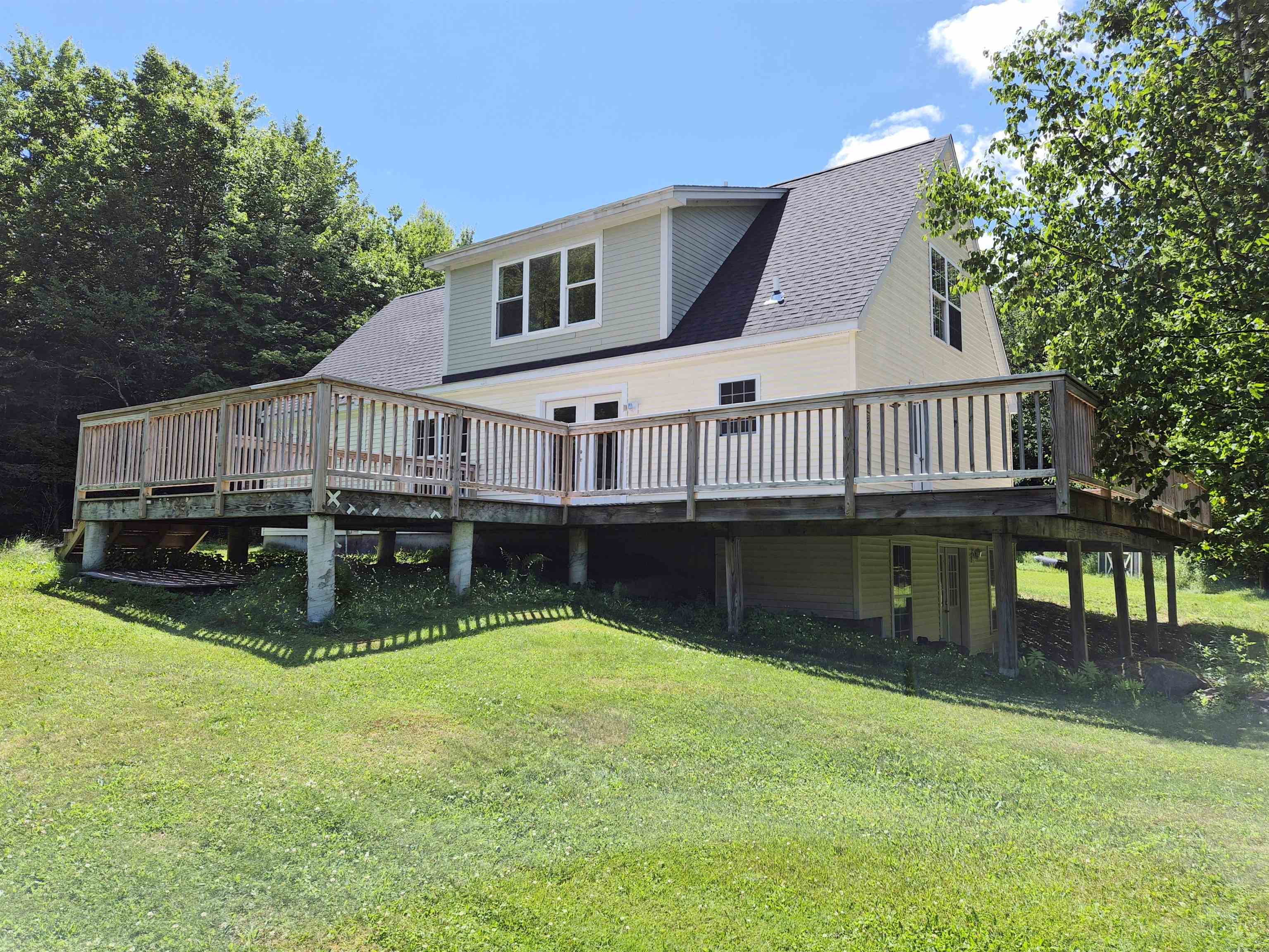 1576 Ripley Road Property Photo 4
