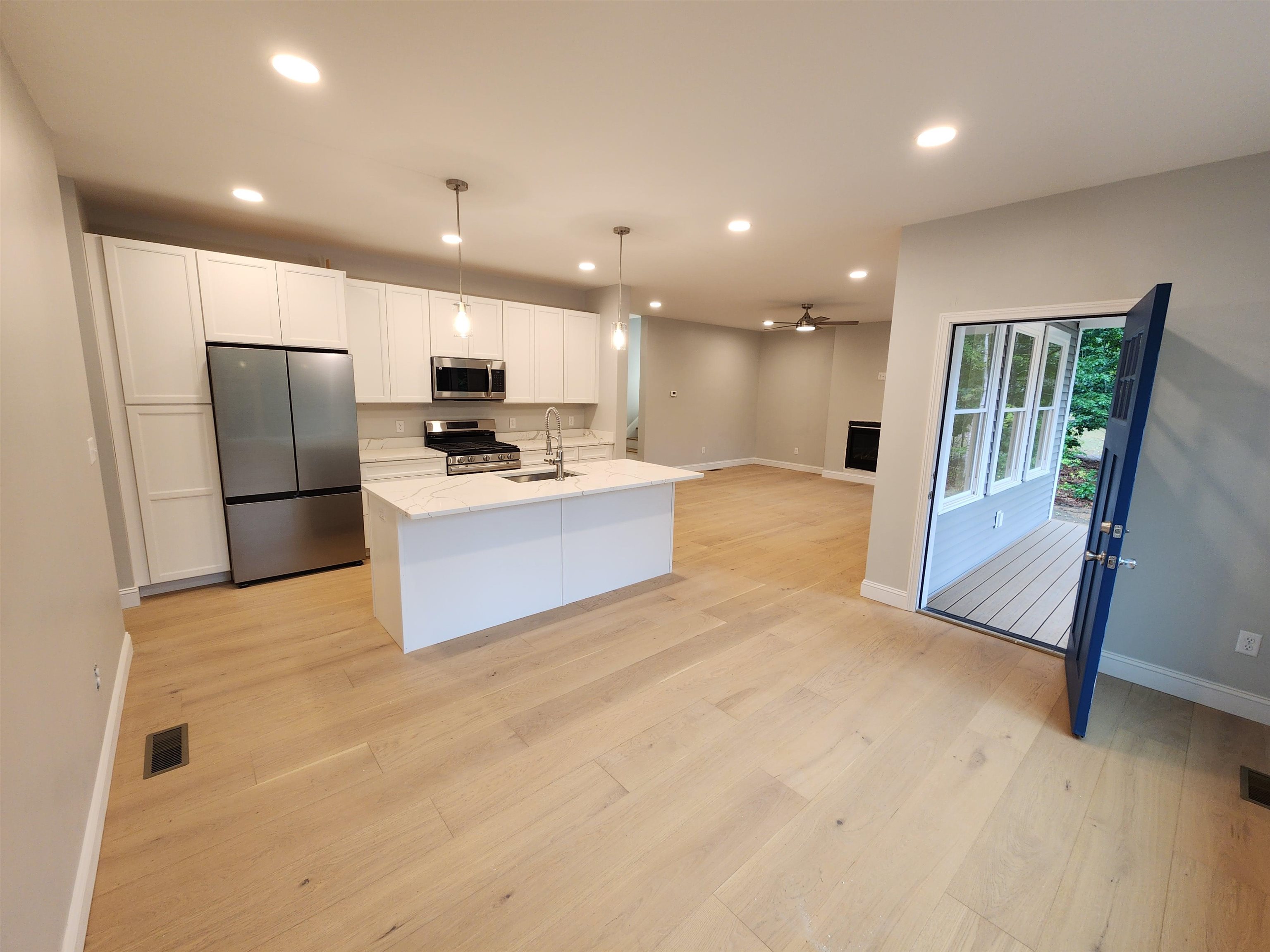 18 Lee Road Property Photo 2