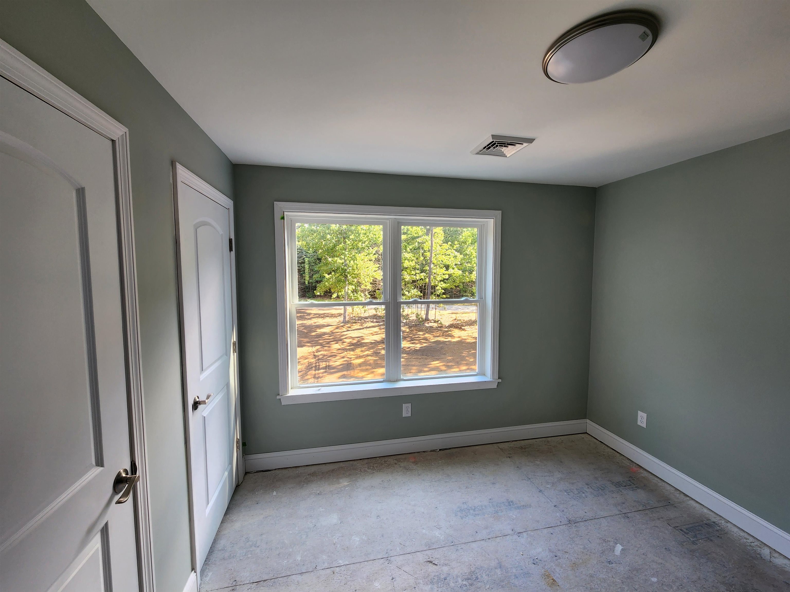 18 Lee Road Property Photo 18