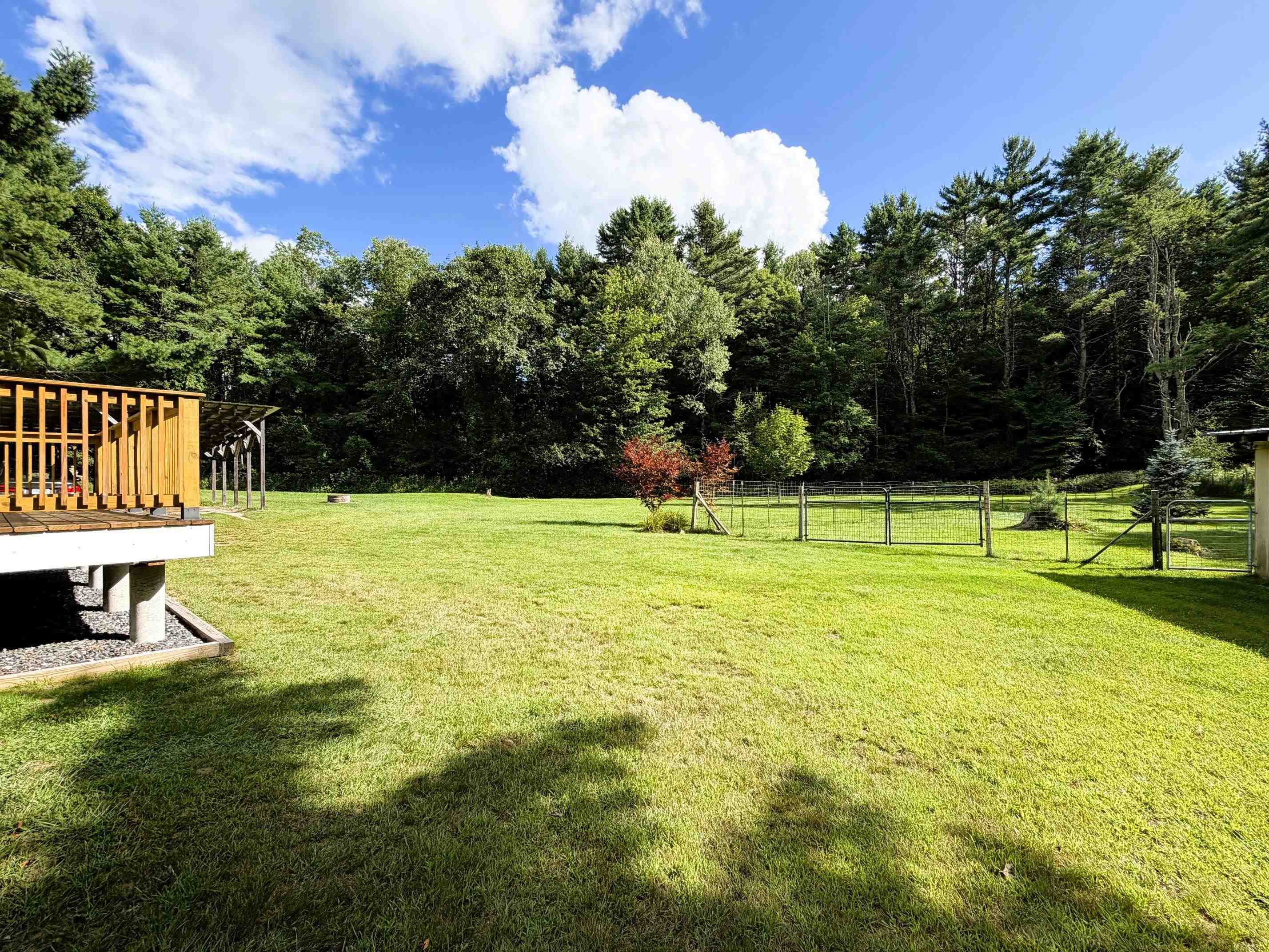 18 Deacons Lane Property Photo 5