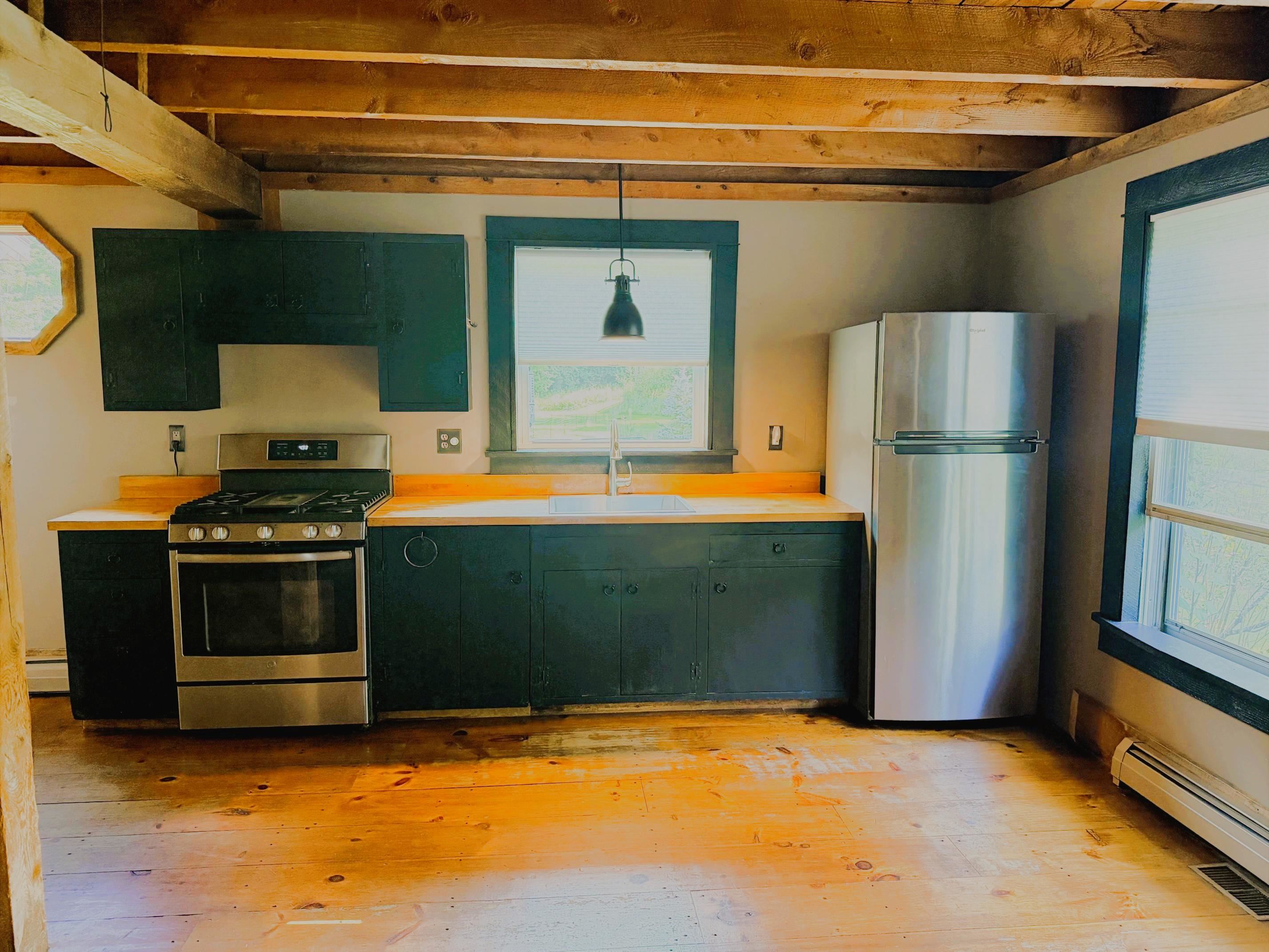 18 Deacons Lane Property Photo 7