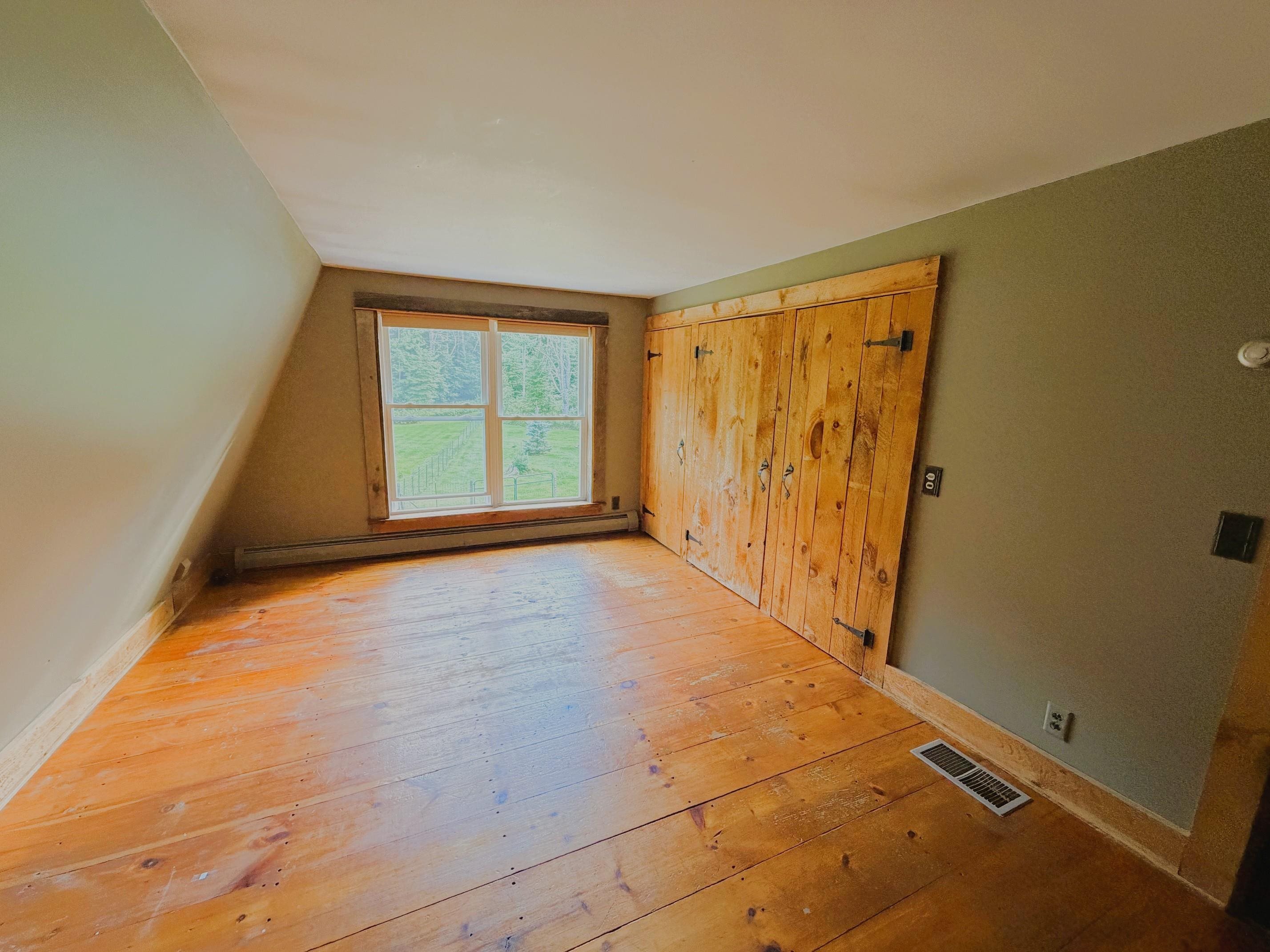18 Deacons Lane Property Photo 13