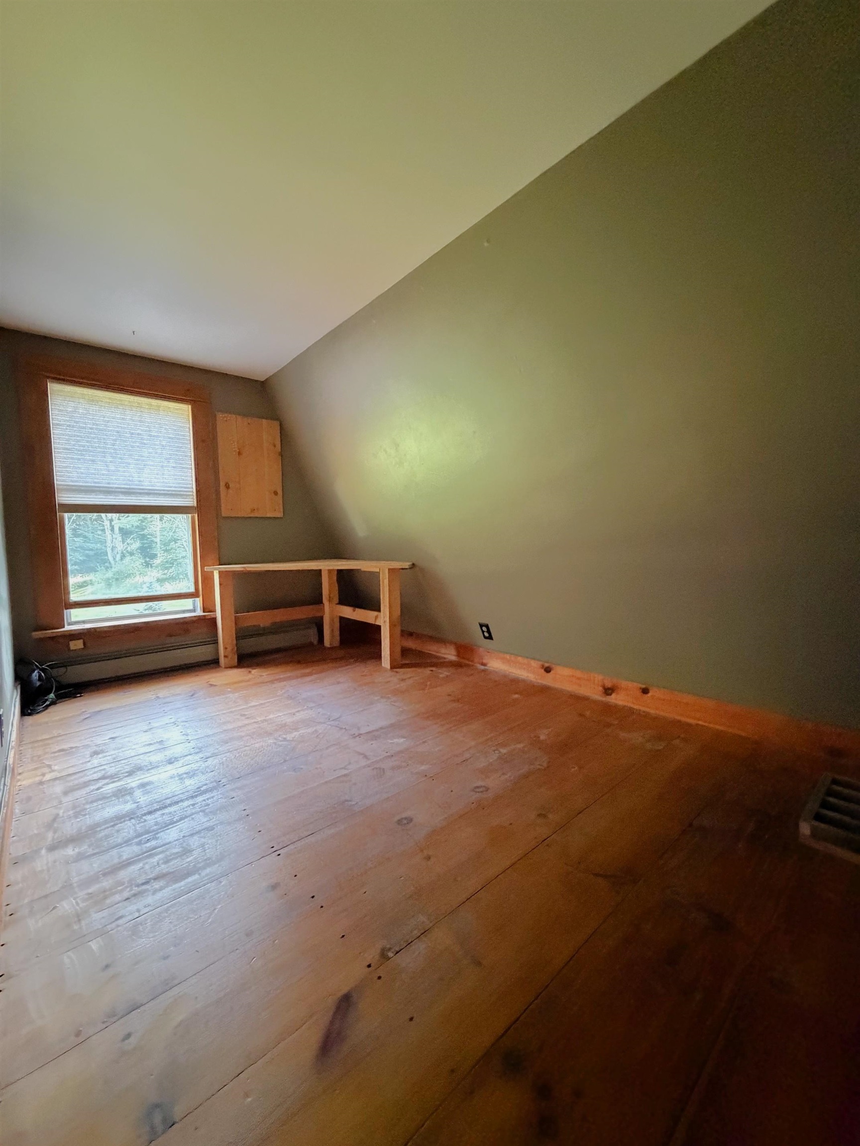 18 Deacons Lane Property Photo 14