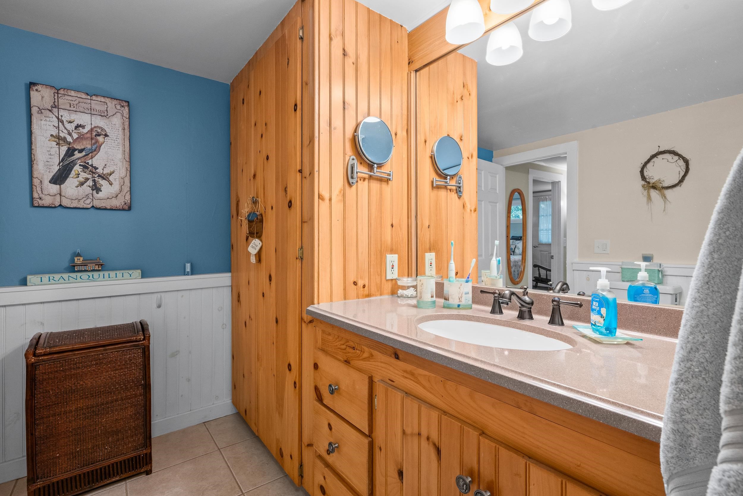2396 West Side Road Property Photo 35