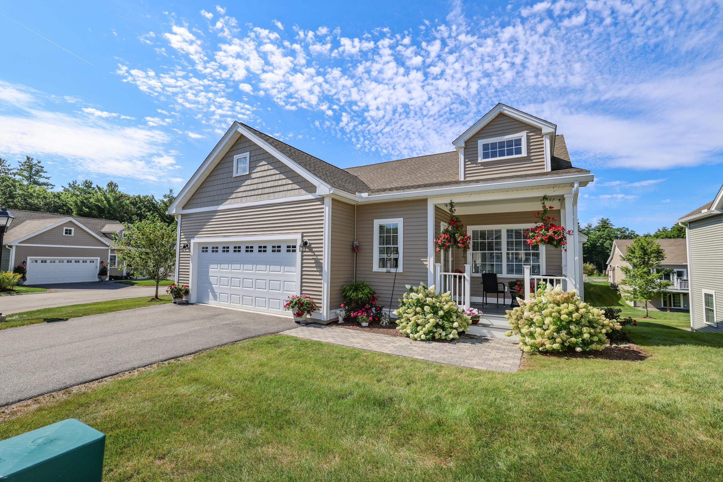 42 Toby Circle Property Photo 2