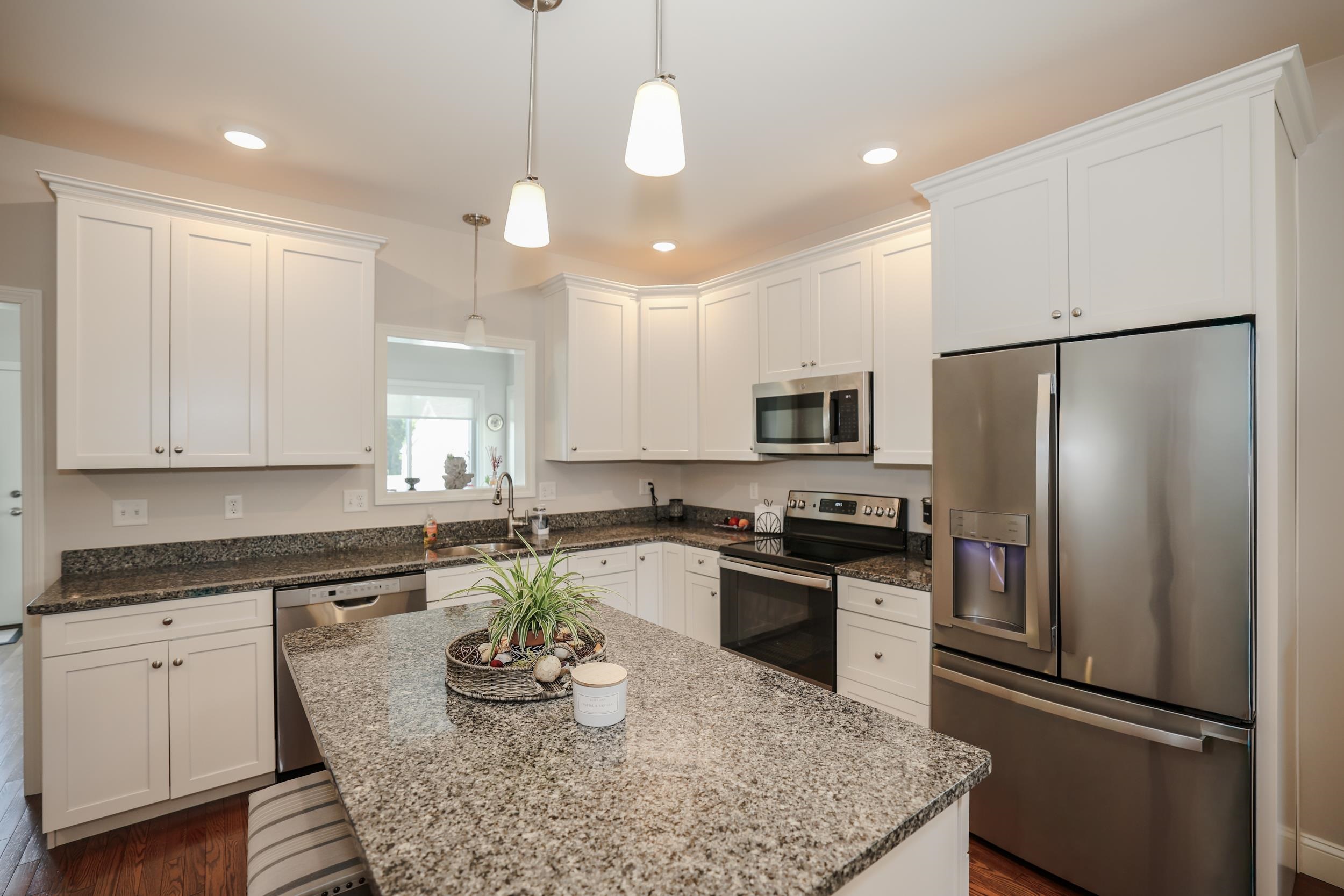 42 Toby Circle Property Photo 10