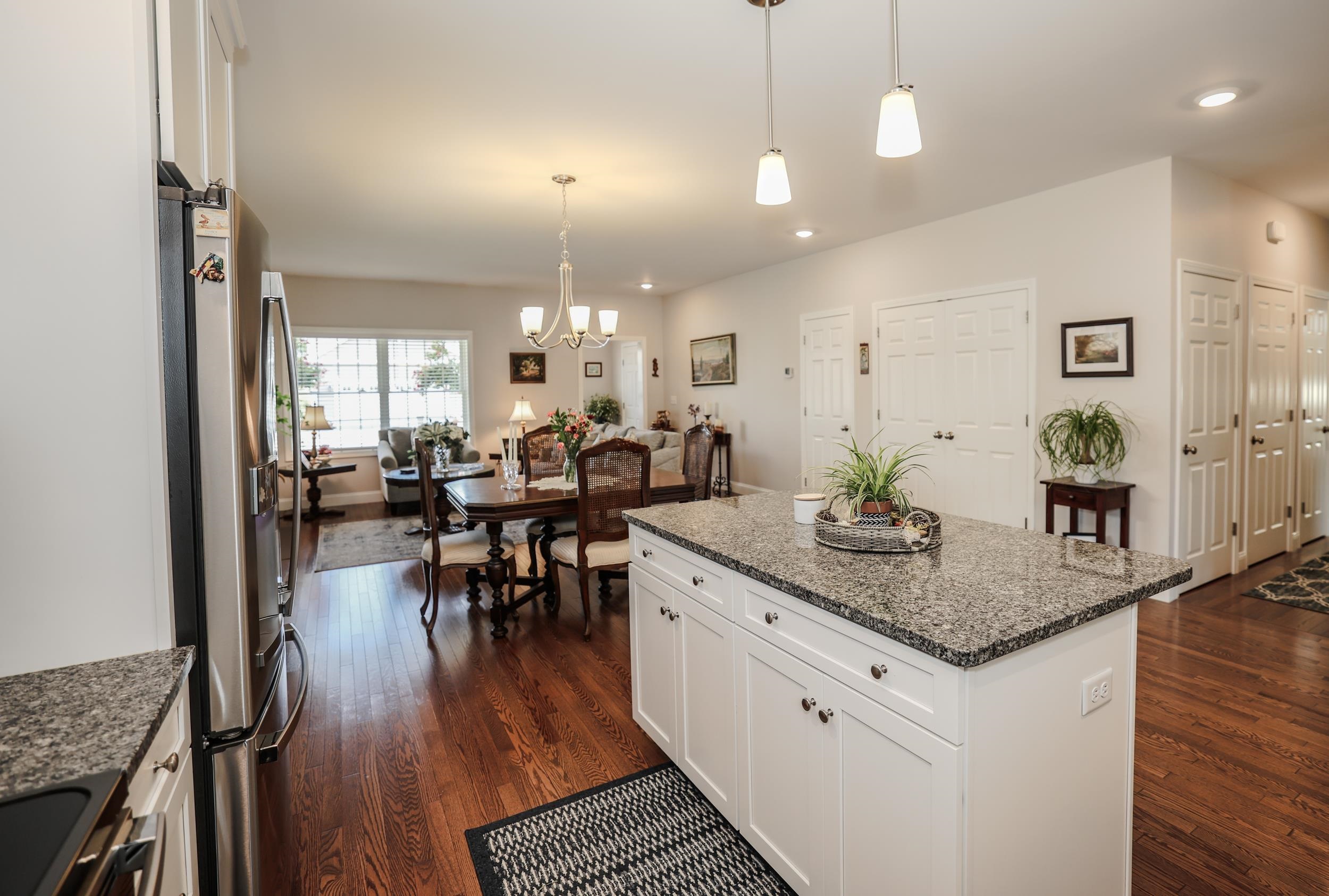 42 Toby Circle Property Photo 14