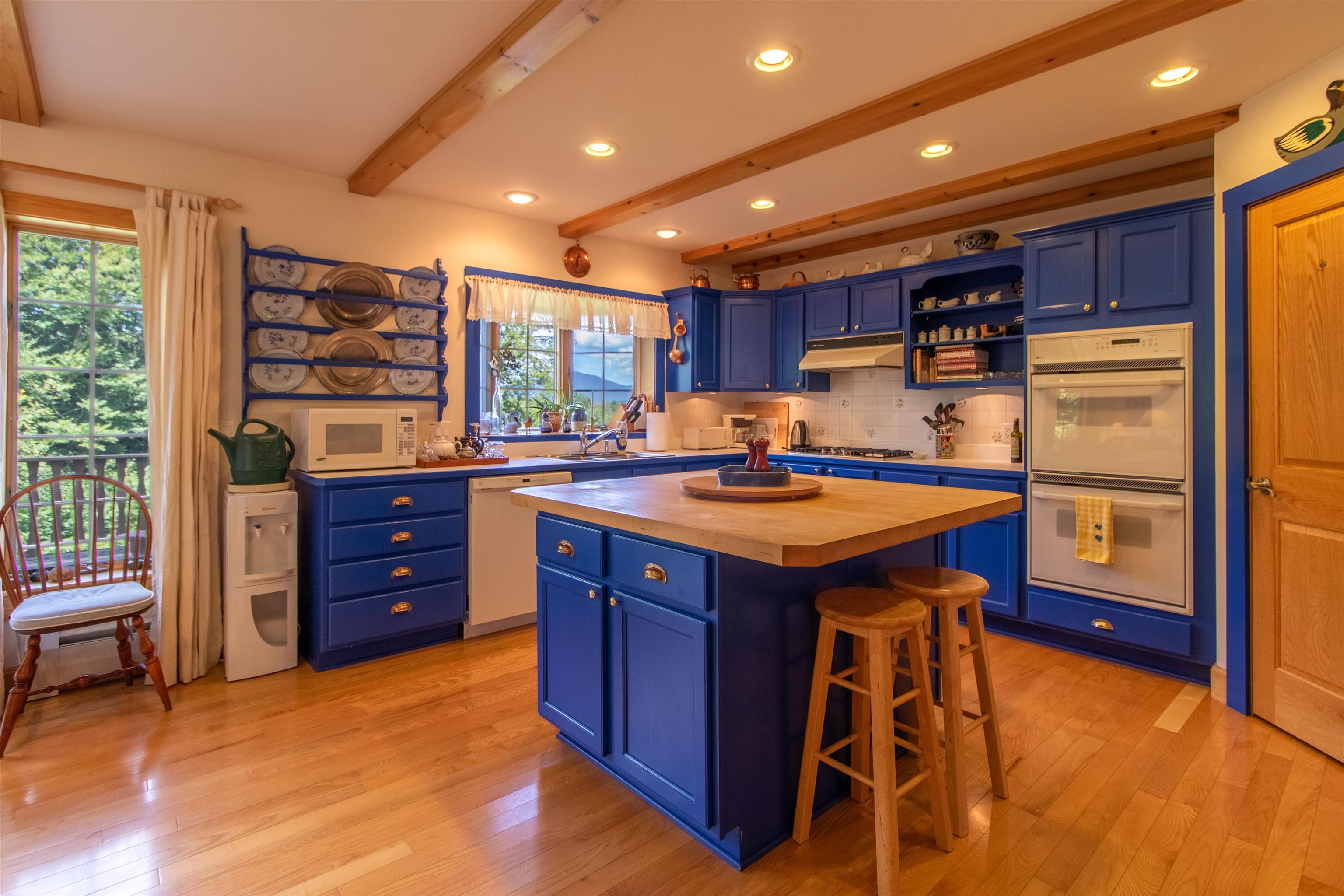 2145 Gibou Road Property Photo 14