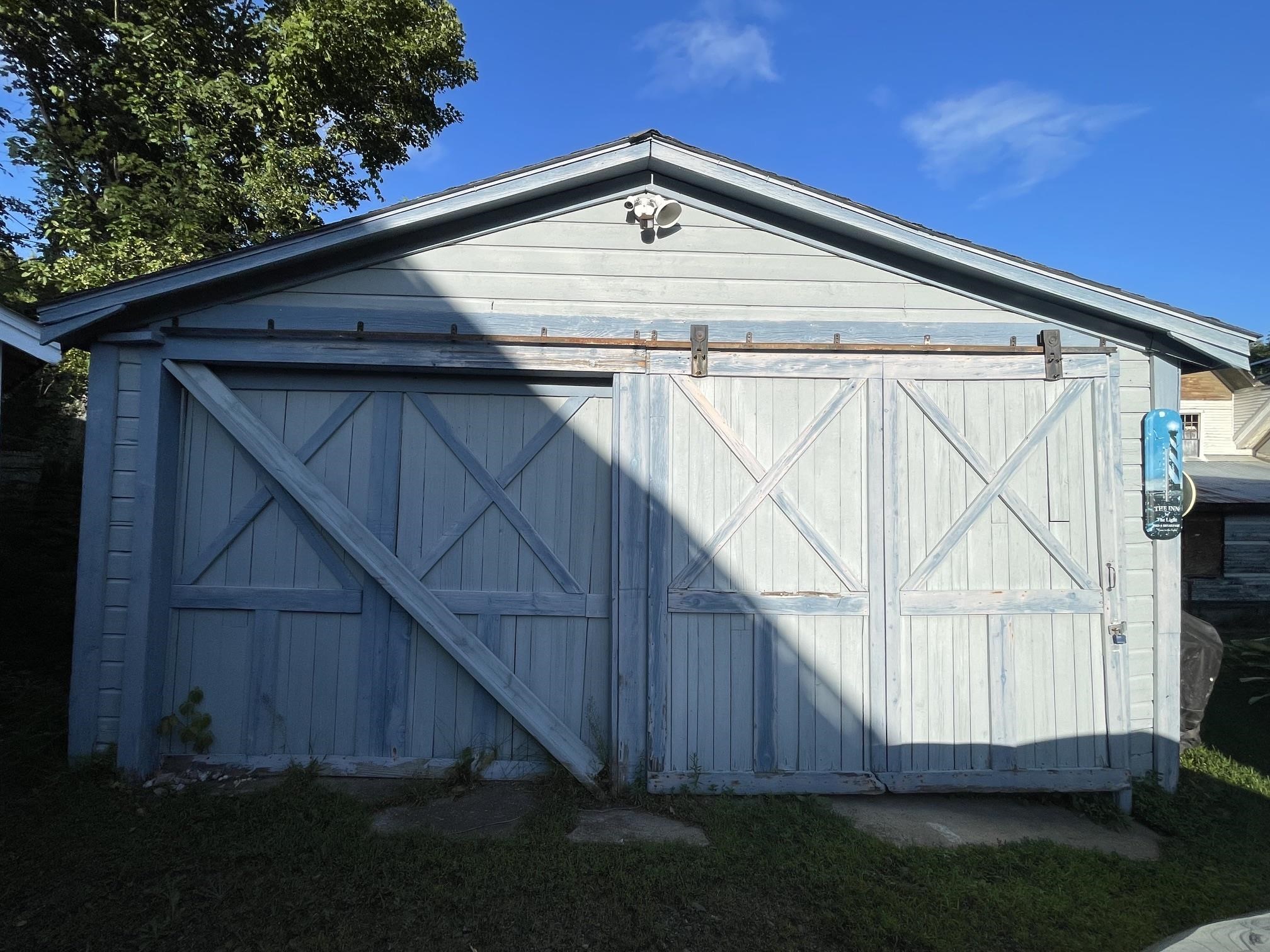 51 Schoool Street Property Photo 5
