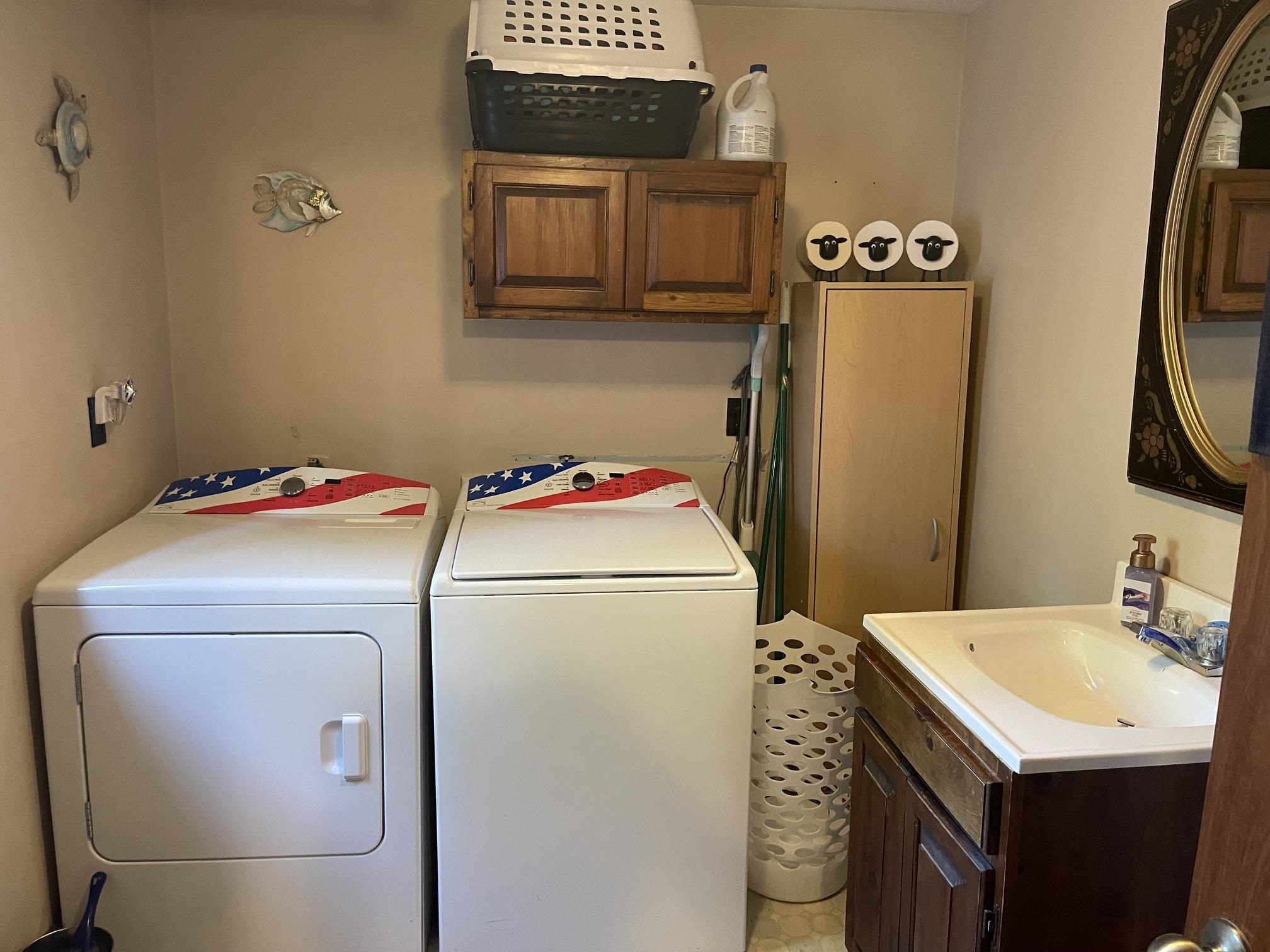51 Schoool Street Property Photo 12