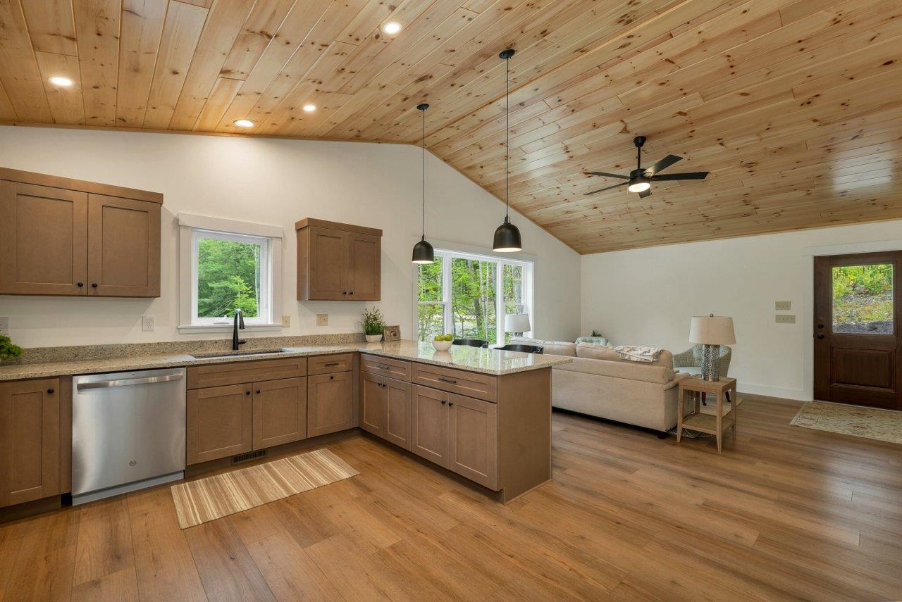 5 Garmish Drive Property Photo 6