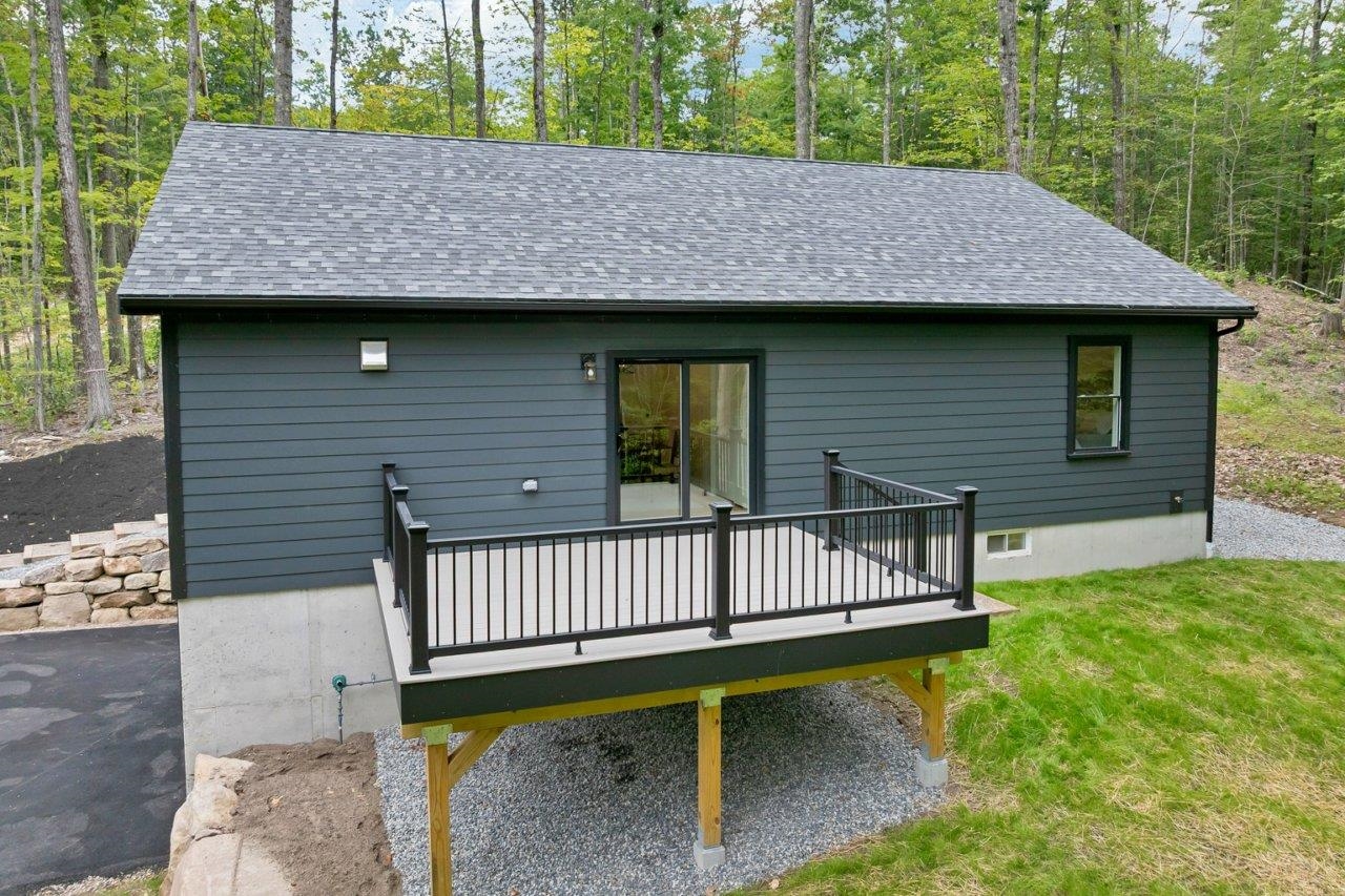 5 Garmish Drive Property Photo 33