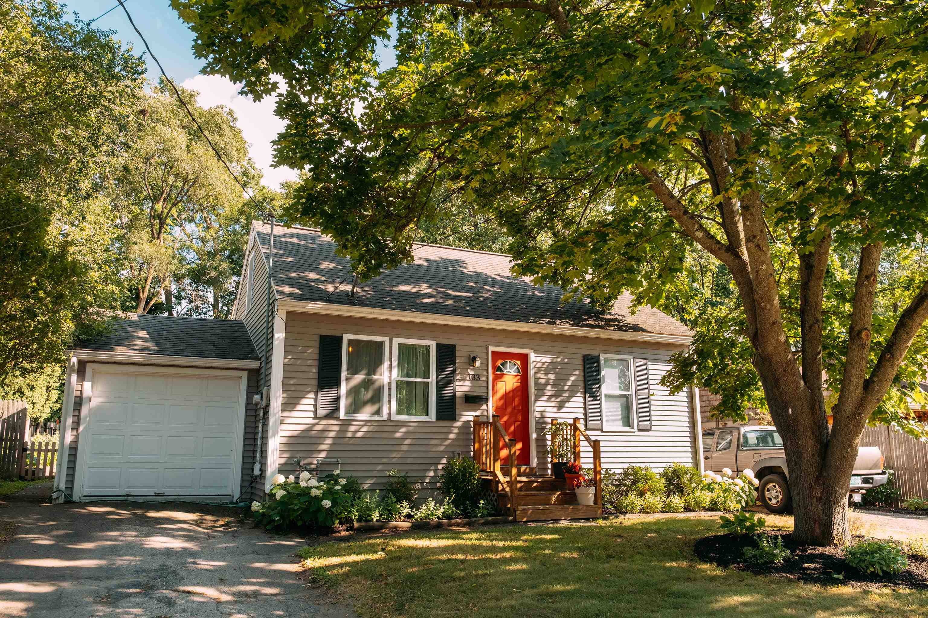 133 Woodbury Road Property Photo 1