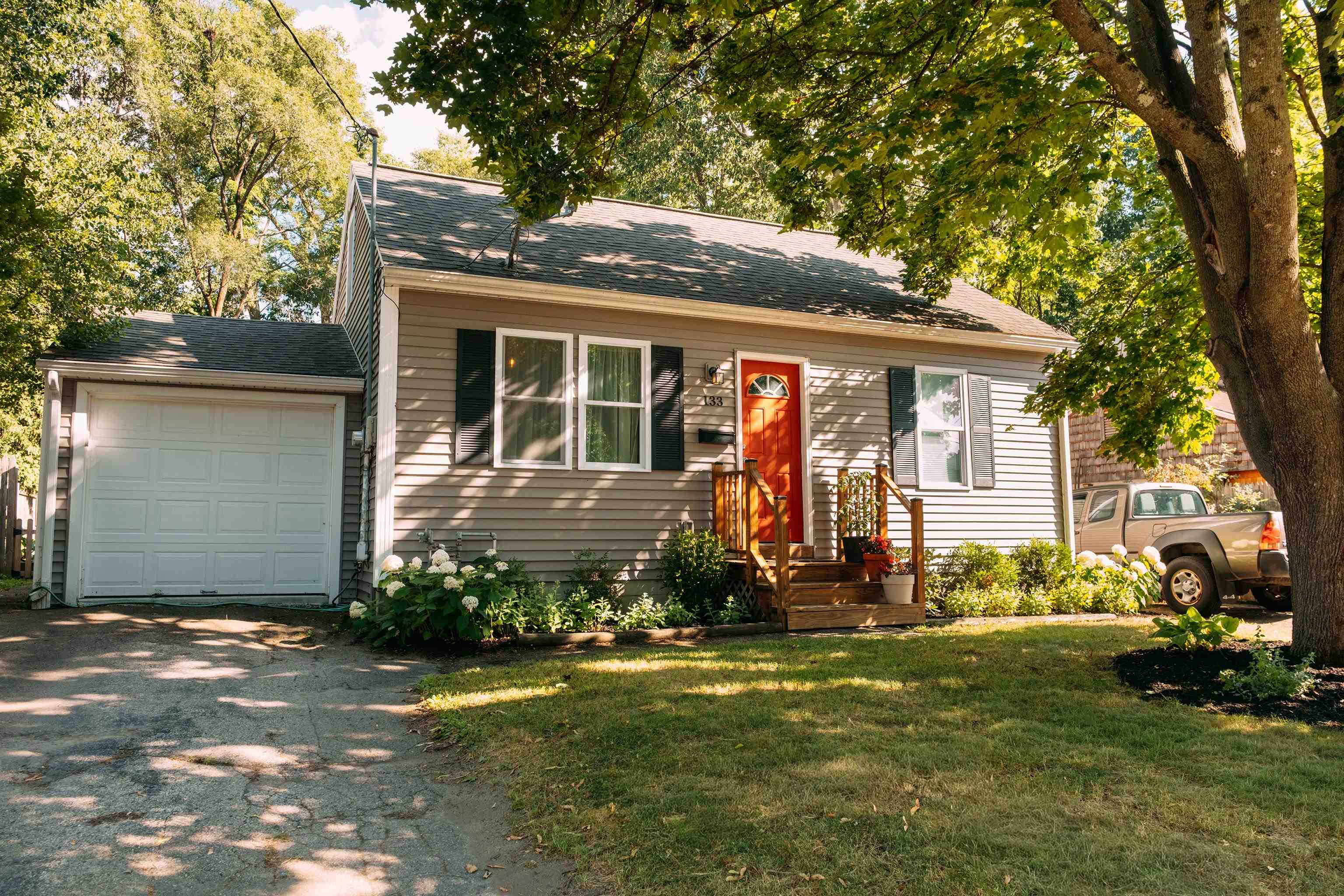 133 Woodbury Road Property Photo 35