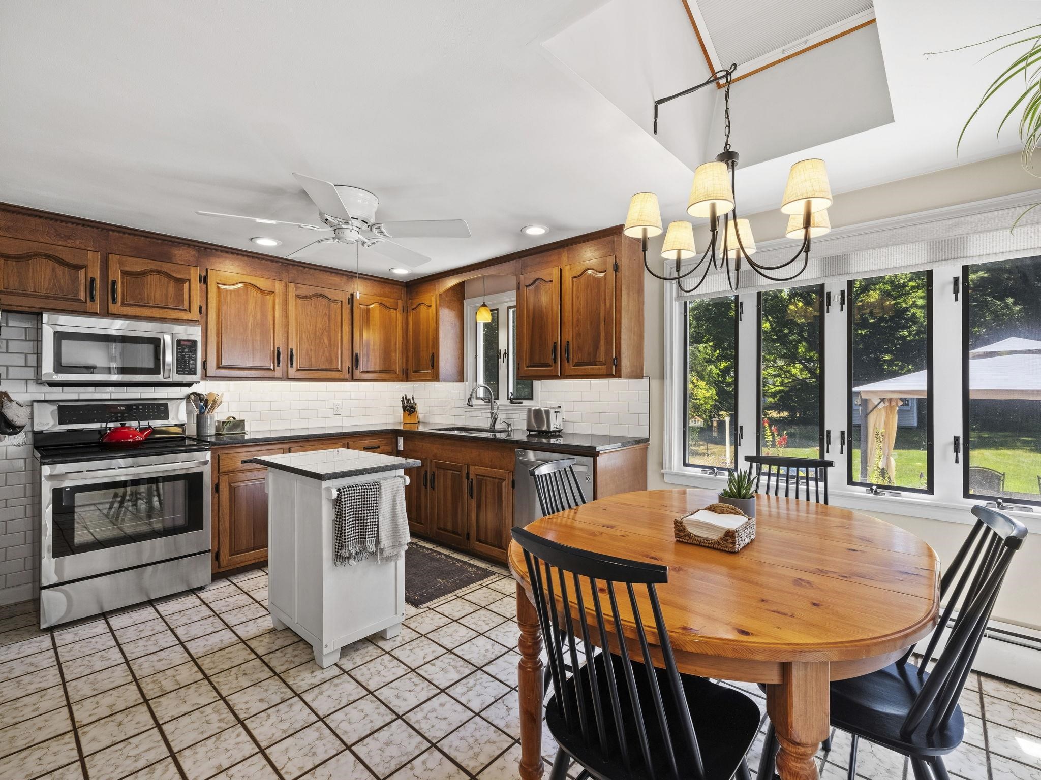 1 Roberts Road Property Photo 6