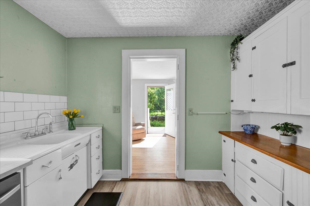 333 Main Street Property Photo 5
