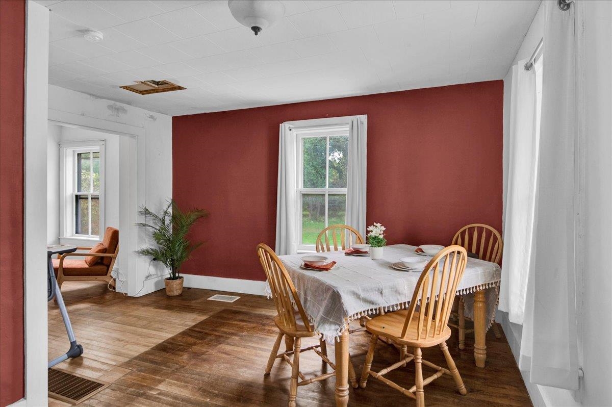 333 Main Street Property Photo 12