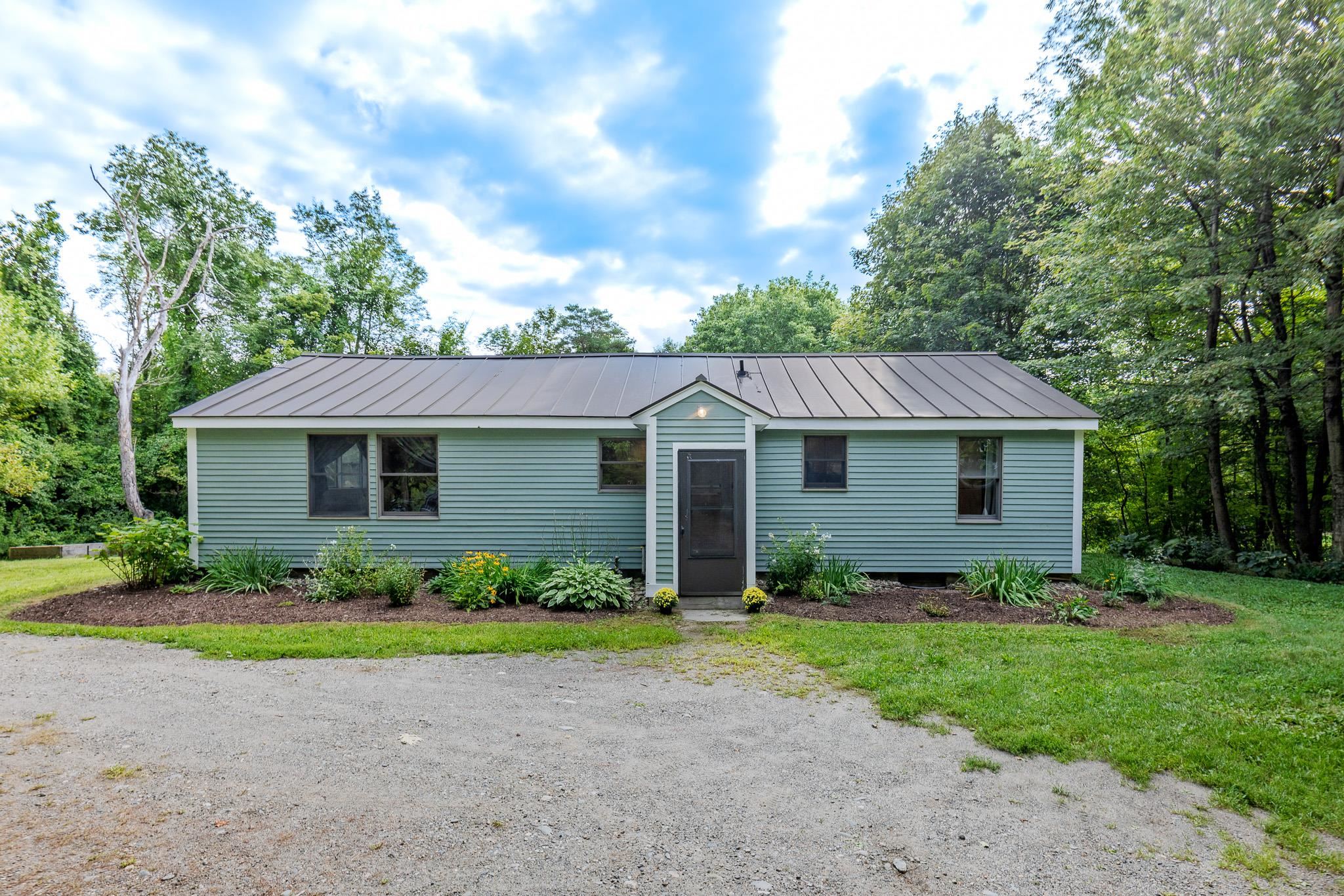 319 Back Mountain Road Property Photo 1