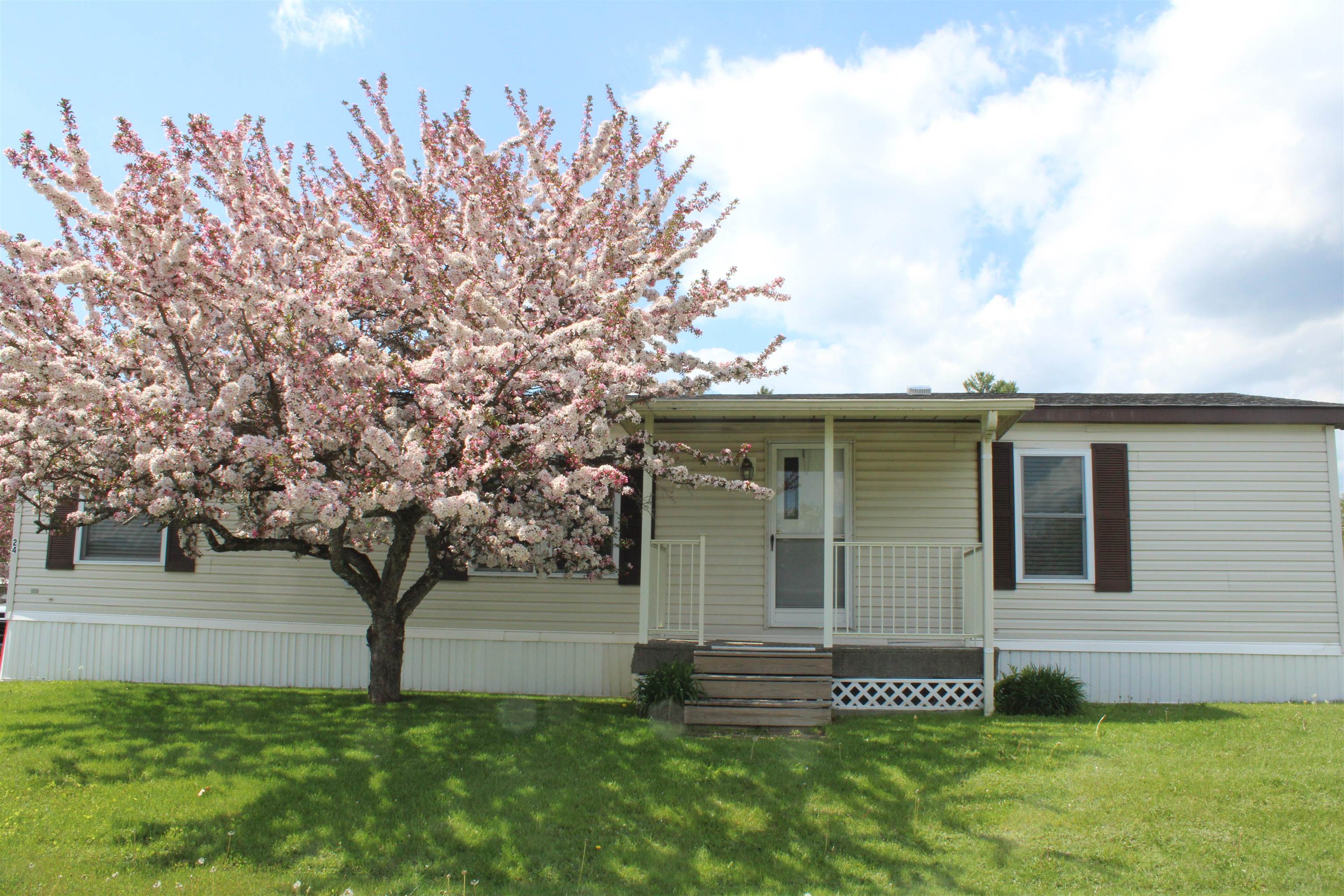 24 Ridgeview Terrace Property Photo 1