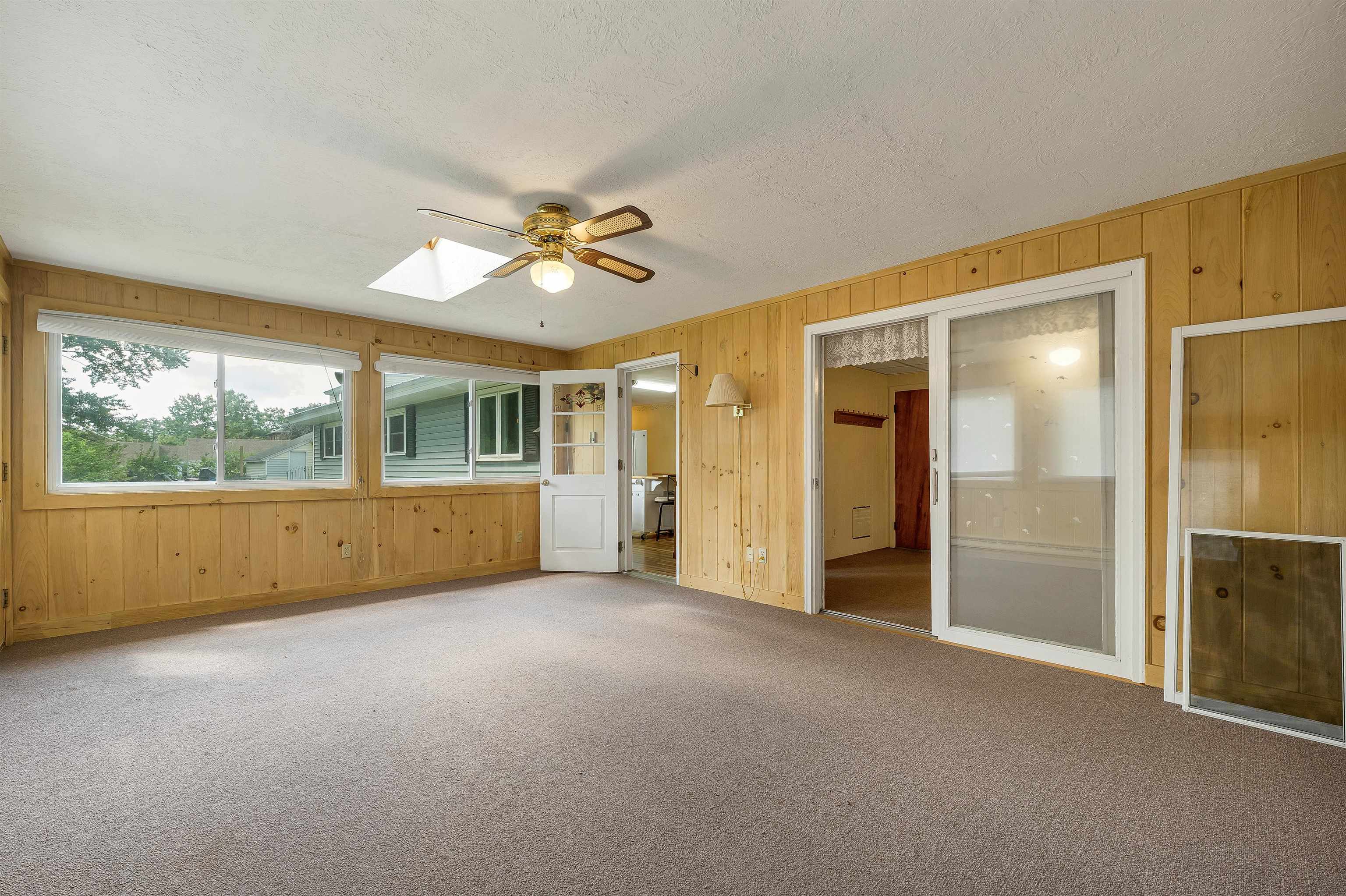 36 Rowell Street Property Photo 25