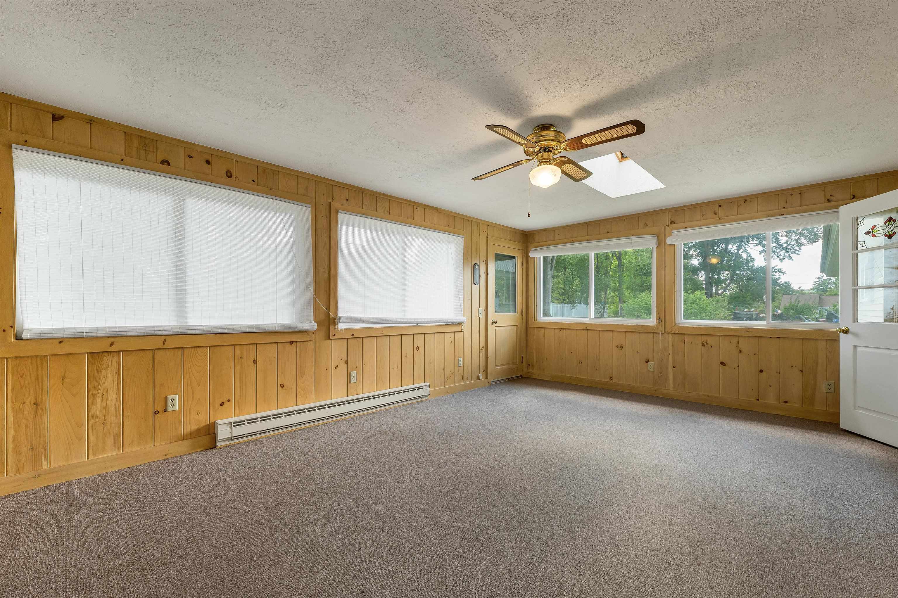 36 Rowell Street Property Photo 26