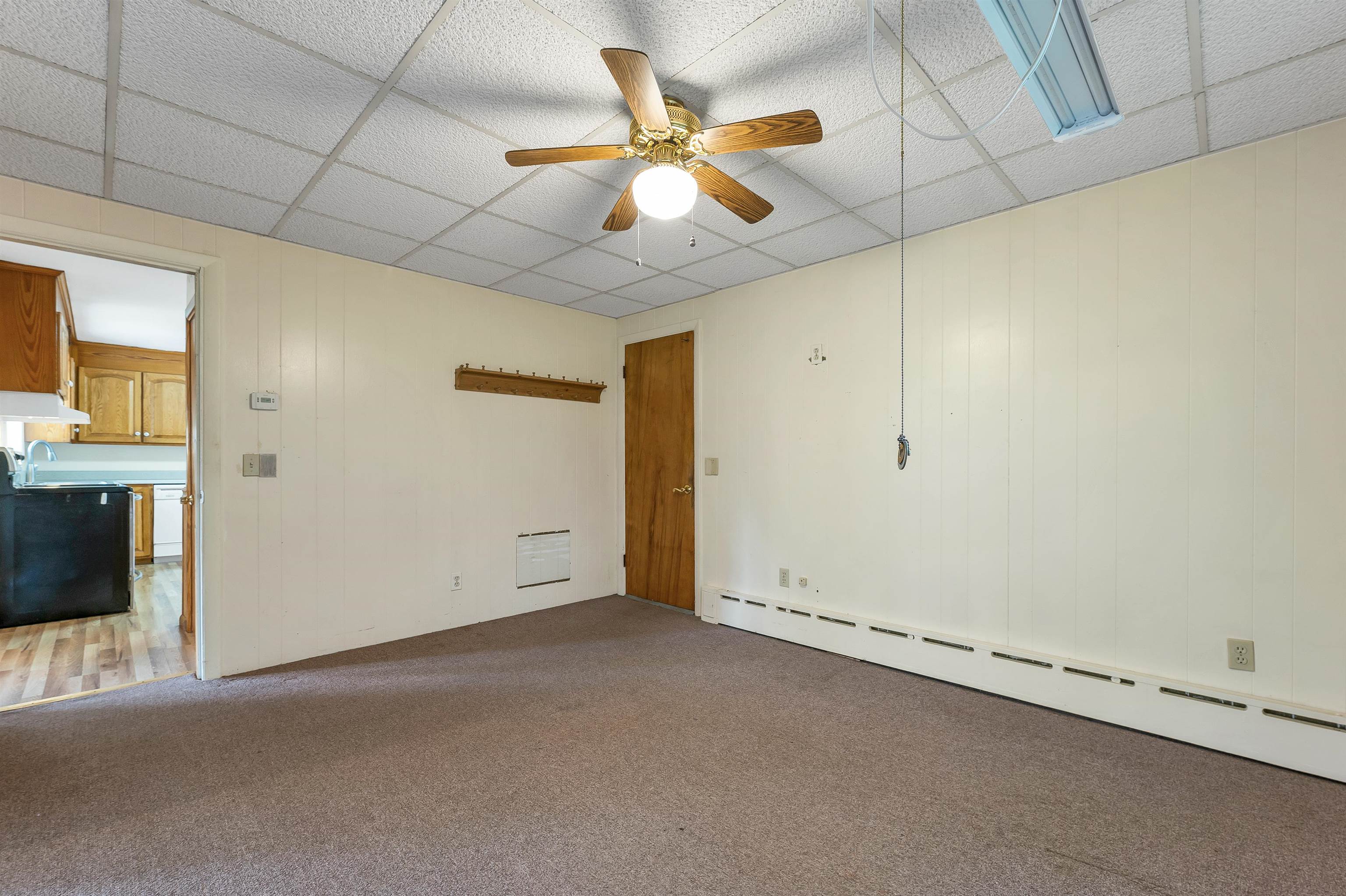 36 Rowell Street Property Photo 27