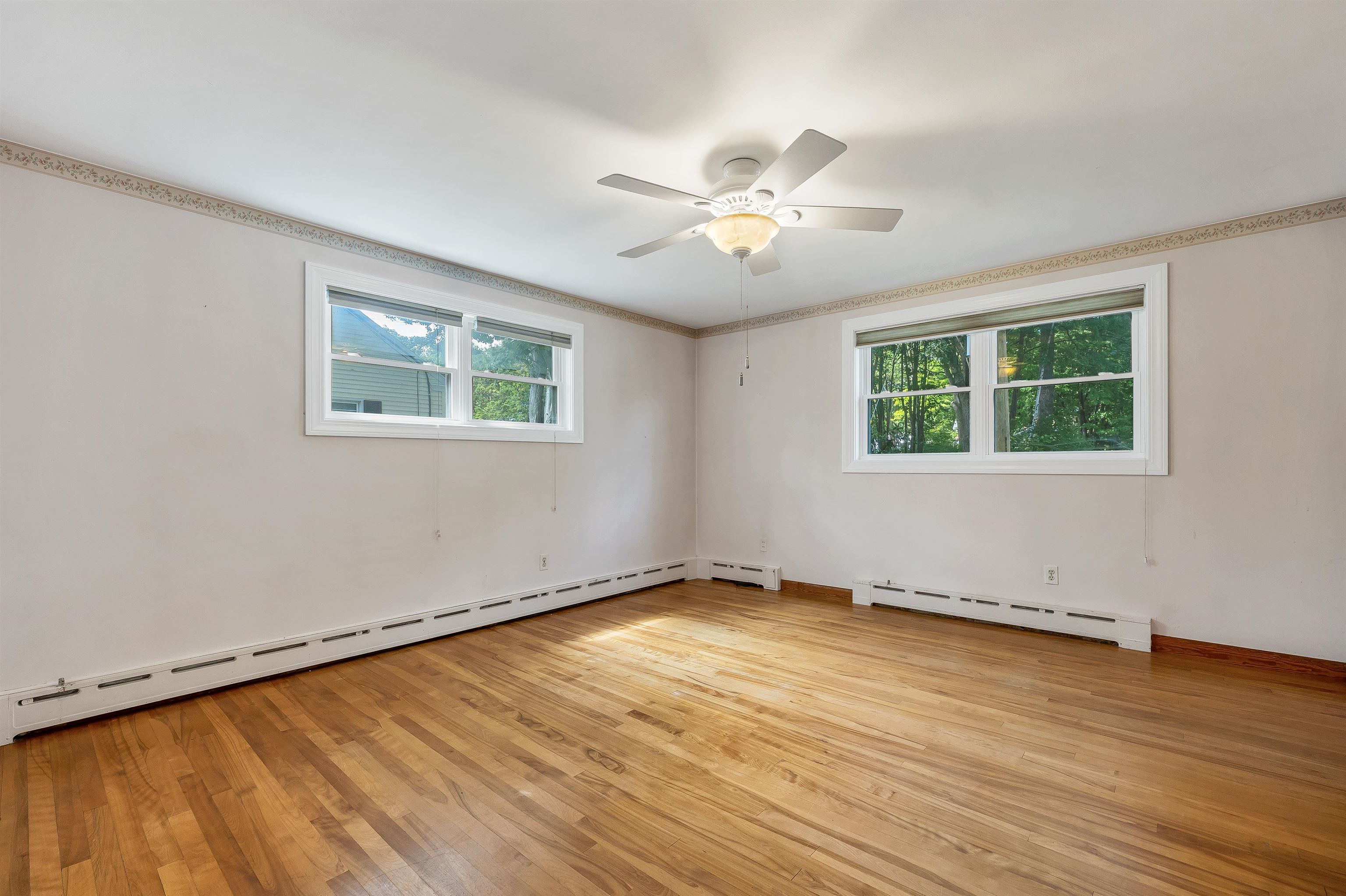 36 Rowell Street Property Photo 32