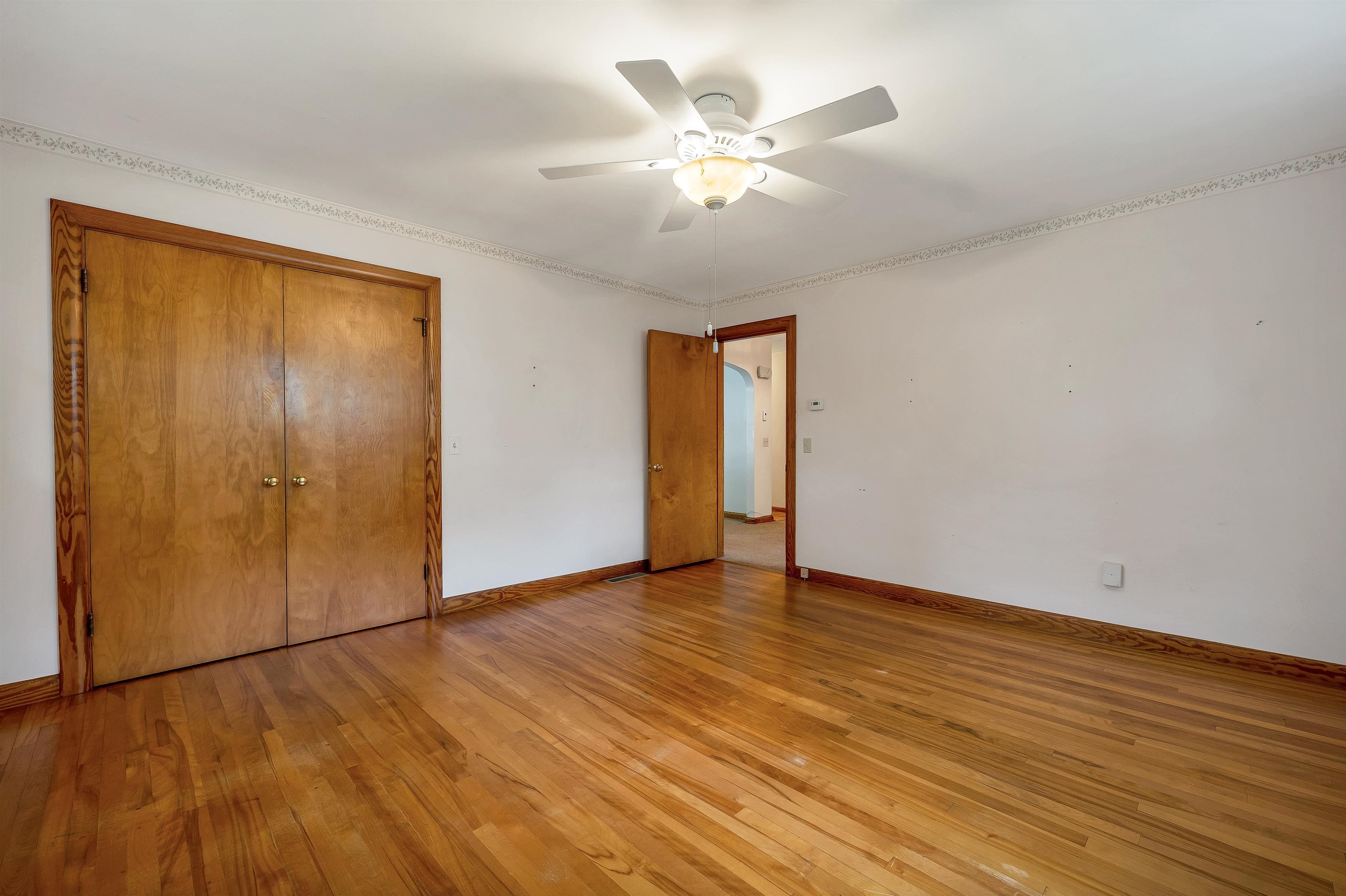36 Rowell Street Property Photo 33