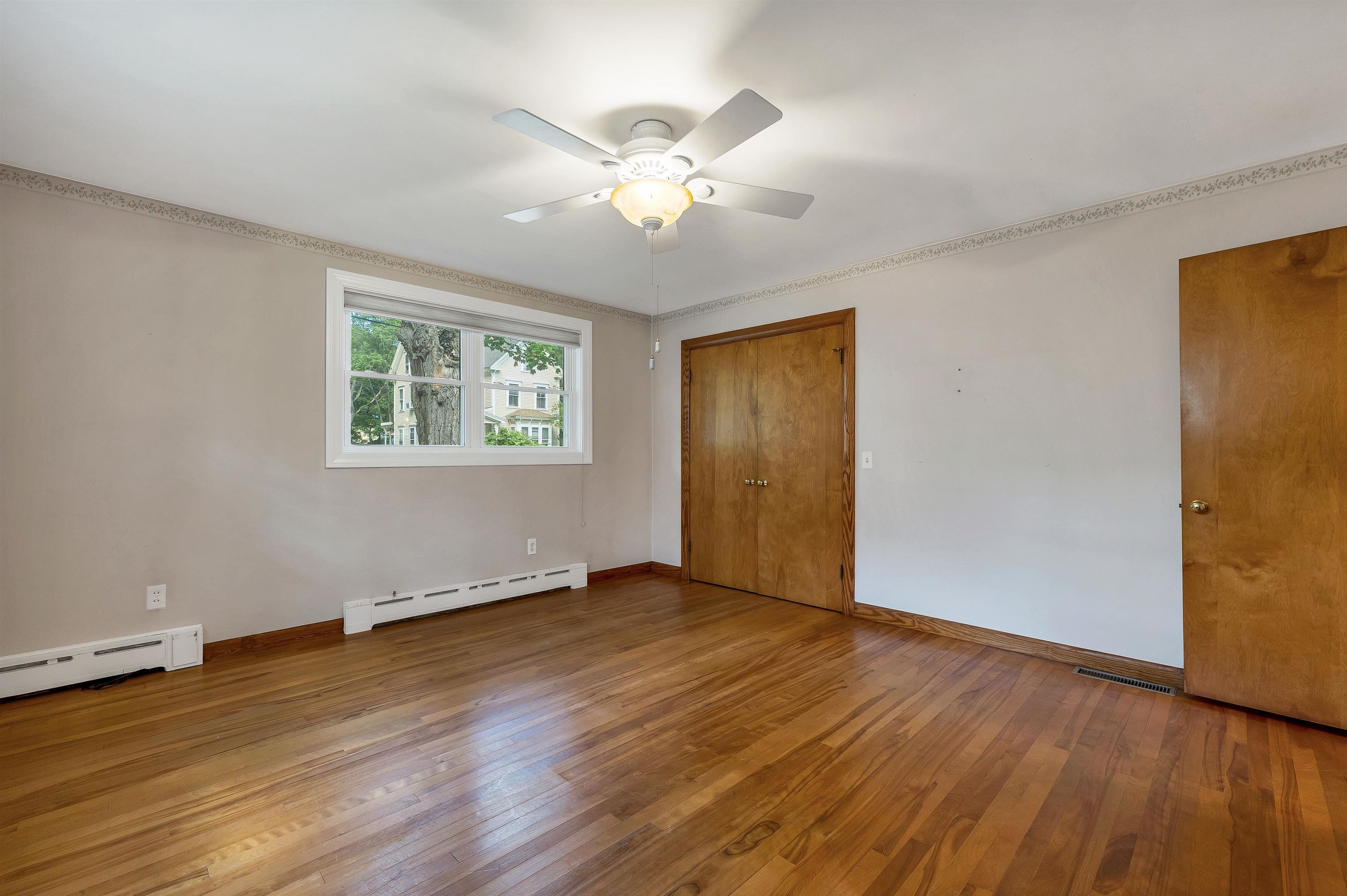 36 Rowell Street Property Photo 34