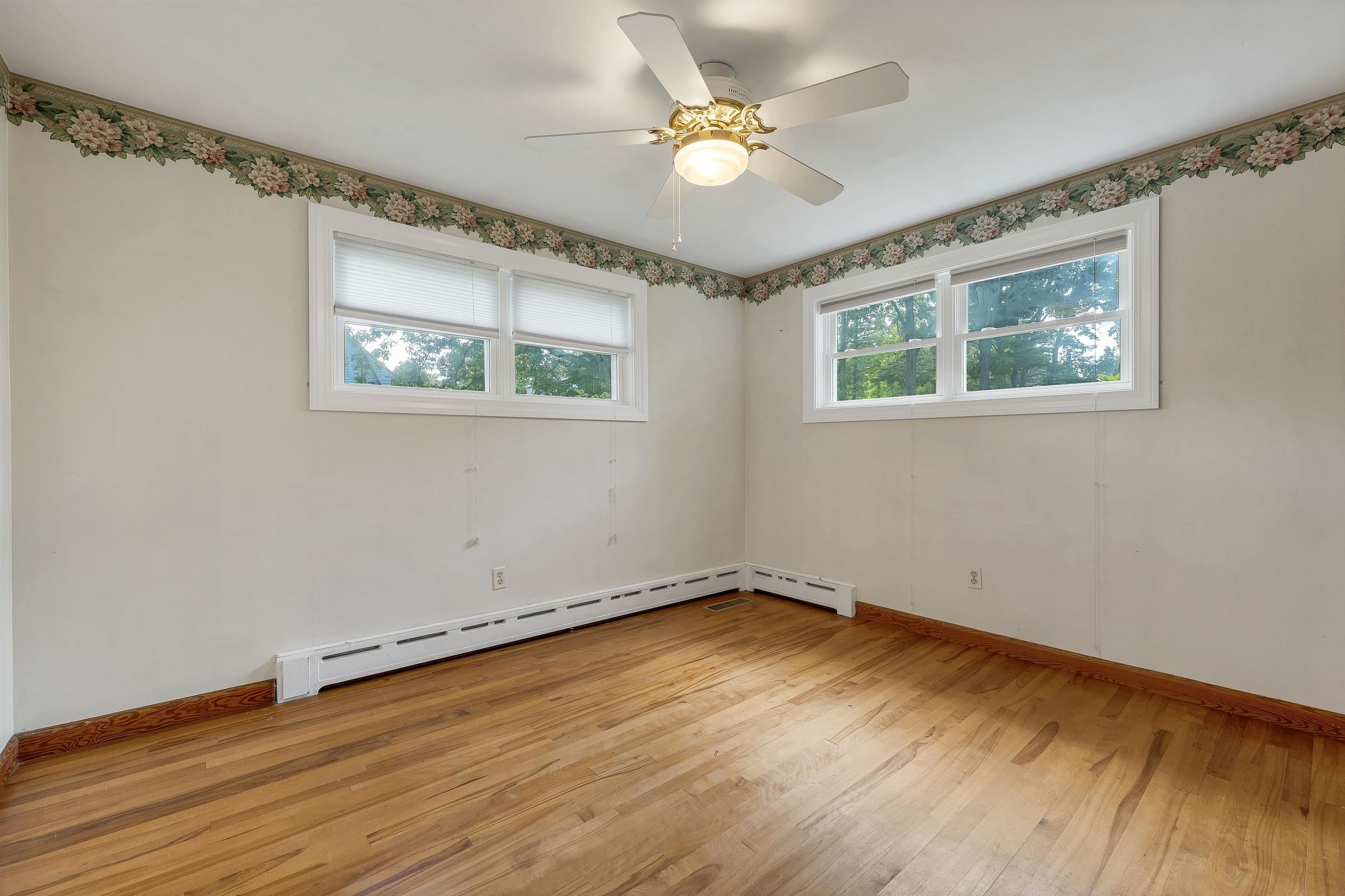 36 Rowell Street Property Photo 36