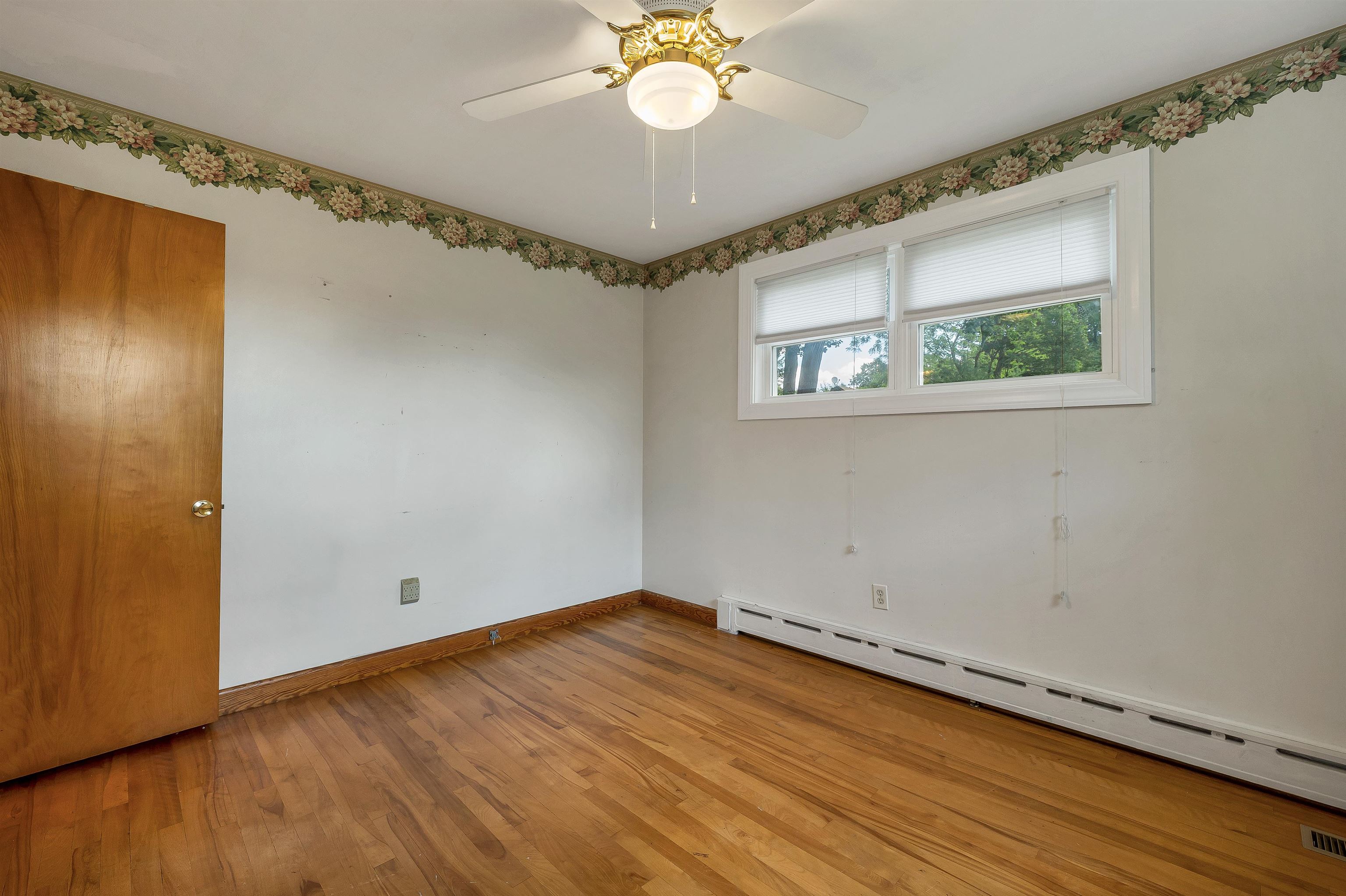 36 Rowell Street Property Photo 39