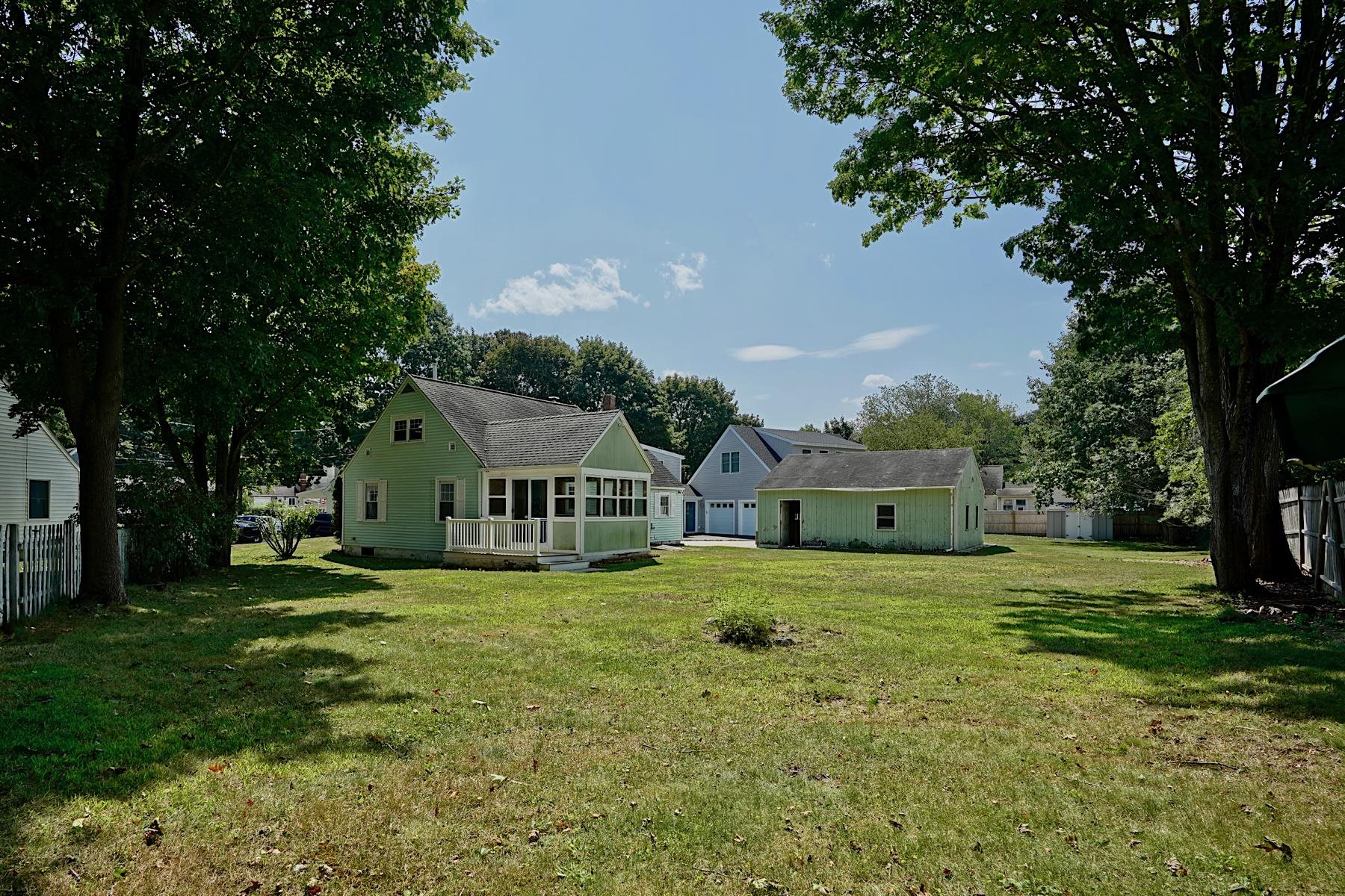 3 Douglas Circle Property Photo 7