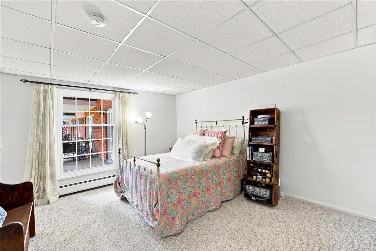 100 Kennedy Drive Property Photo 12