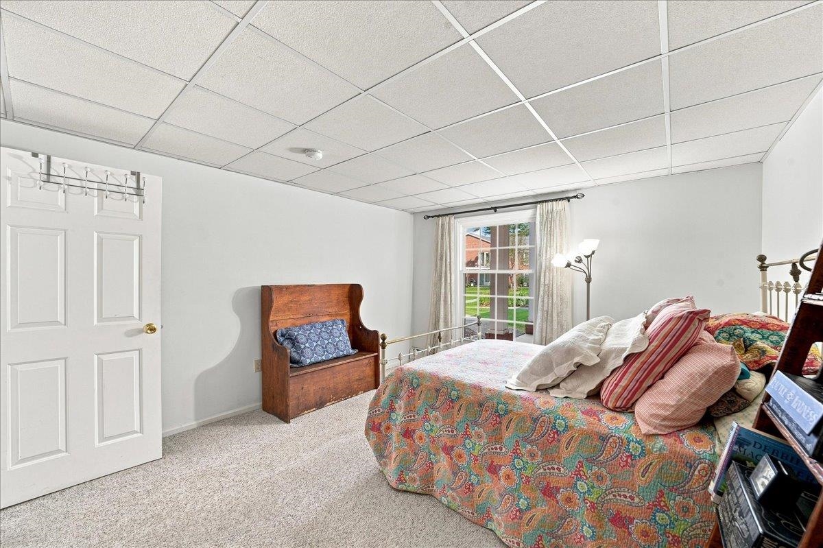 100 Kennedy Drive Property Photo 13