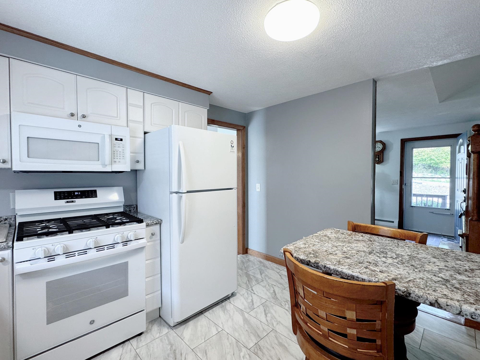 6 Quincy Lane Property Photo 21