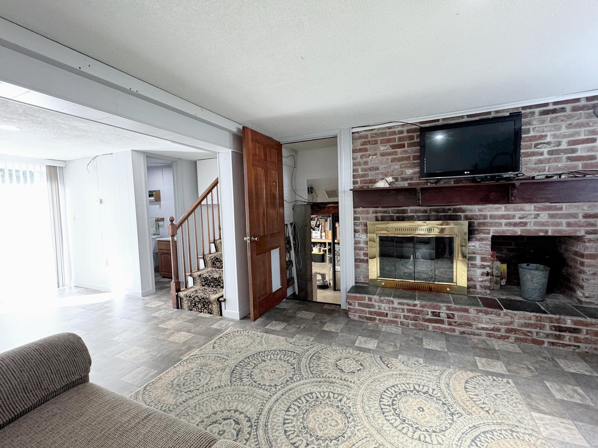 6 Quincy Lane Property Photo 40