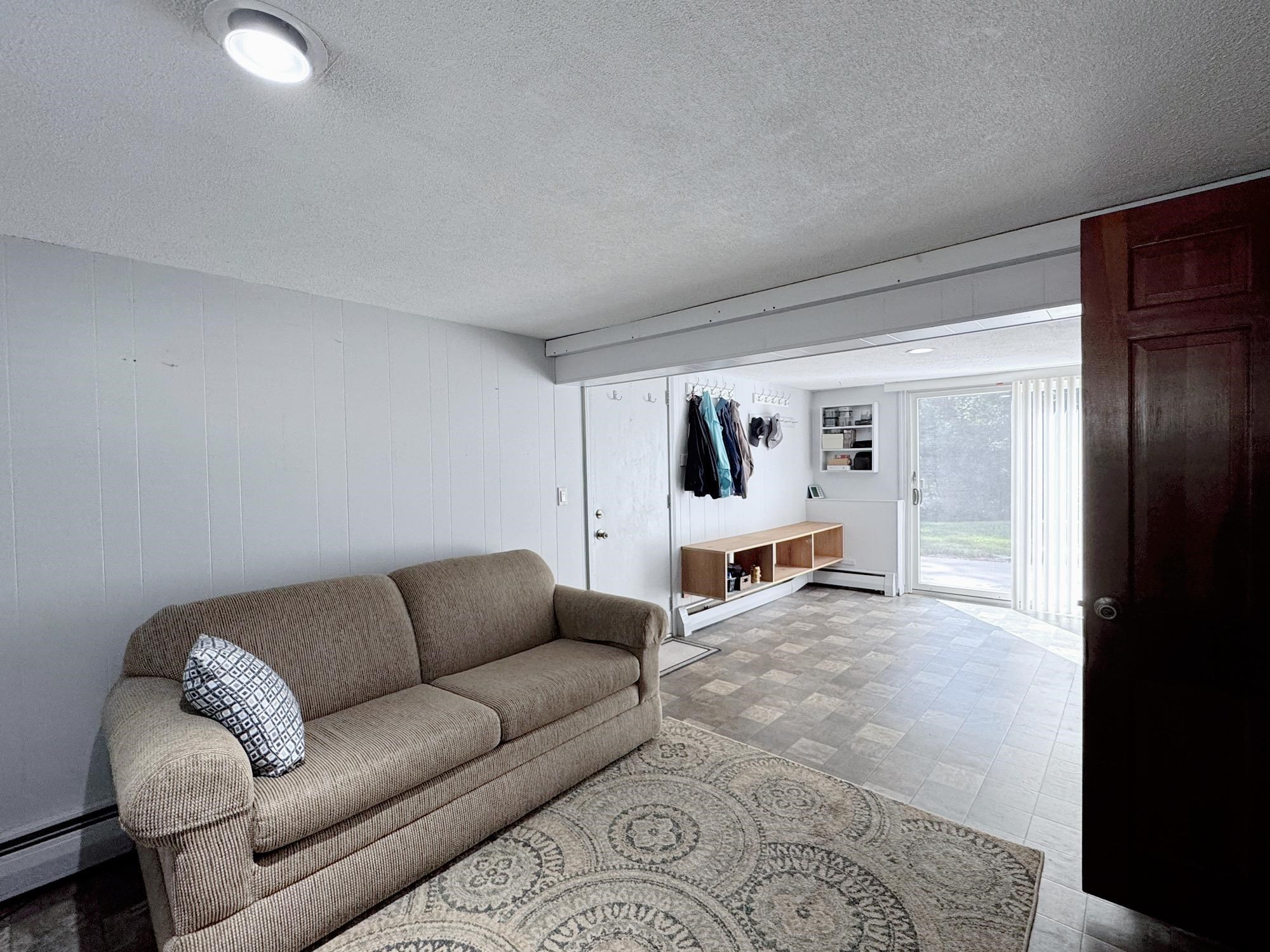 6 Quincy Lane Property Photo 42