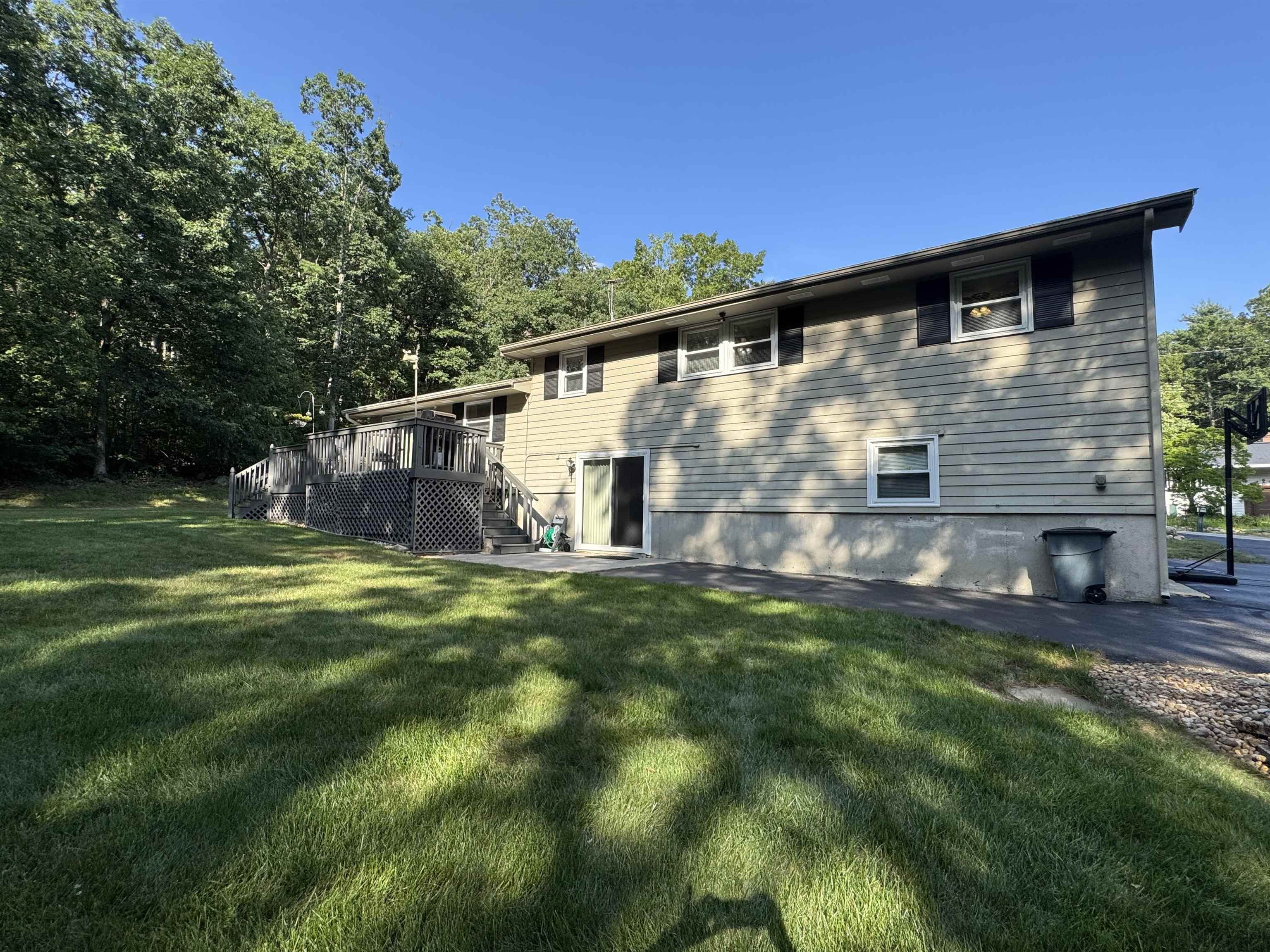 6 Quincy Lane Property Photo 52