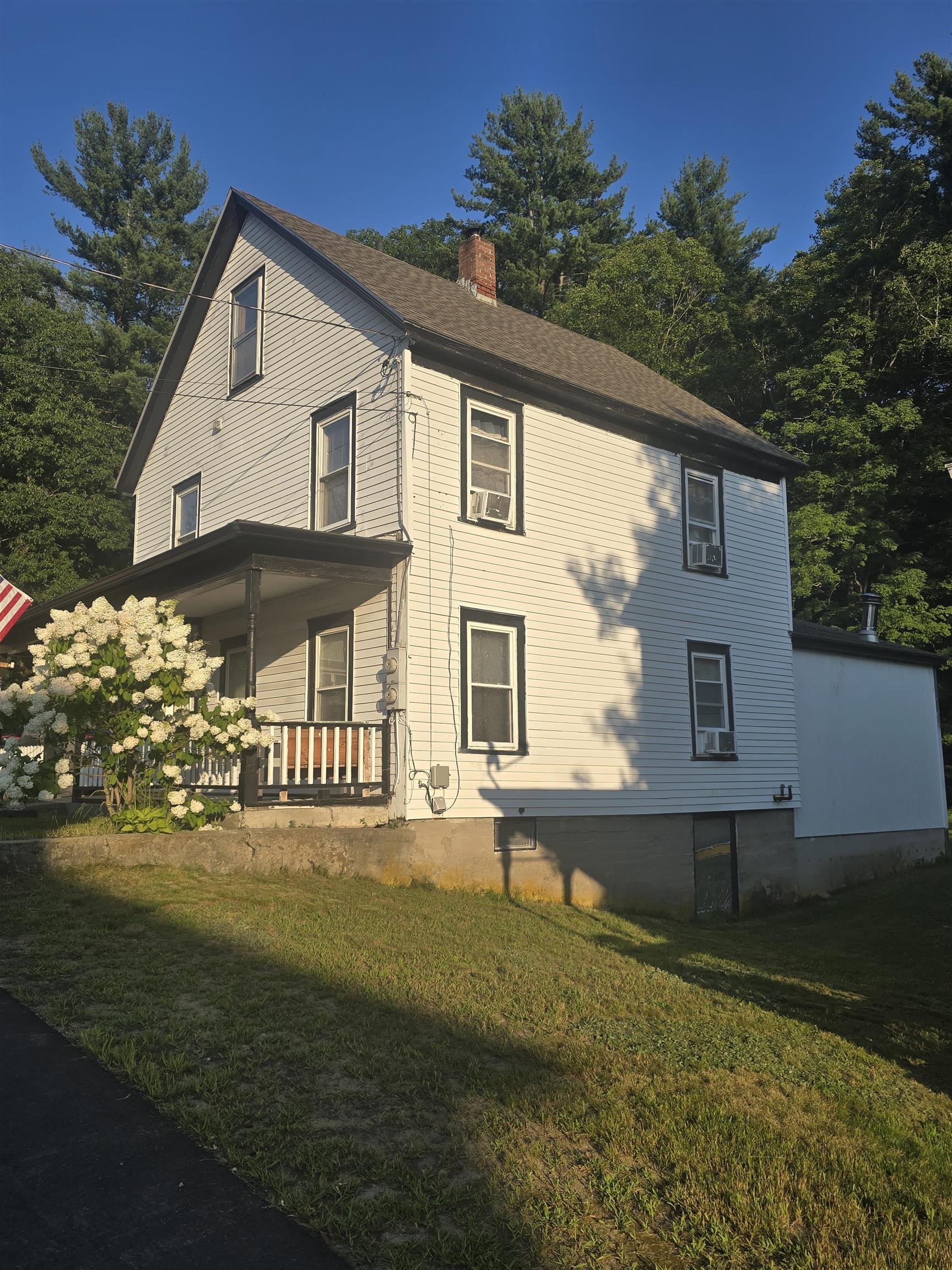 29 Woodland Street Property Photo 4