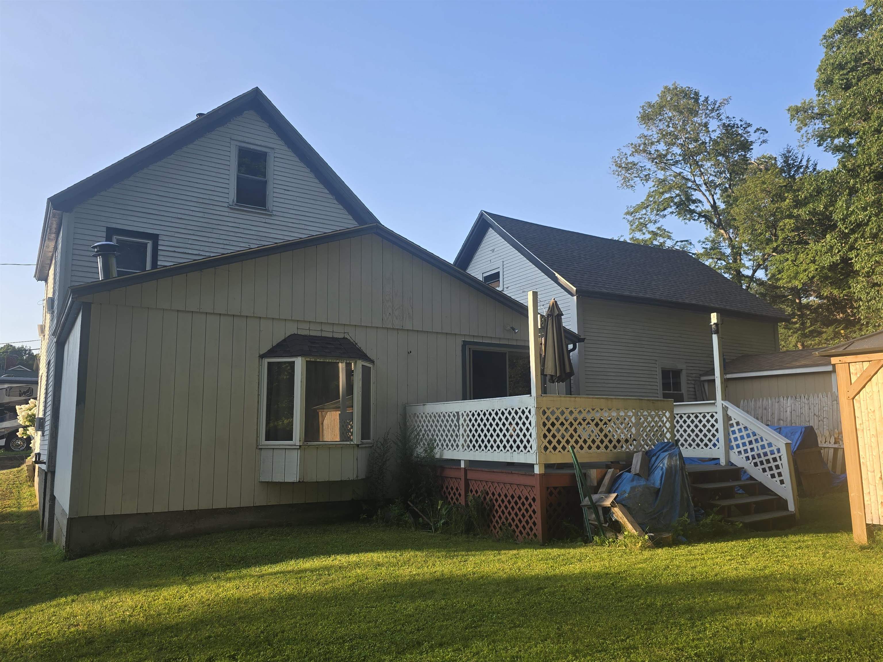 29 Woodland Street Property Photo 5