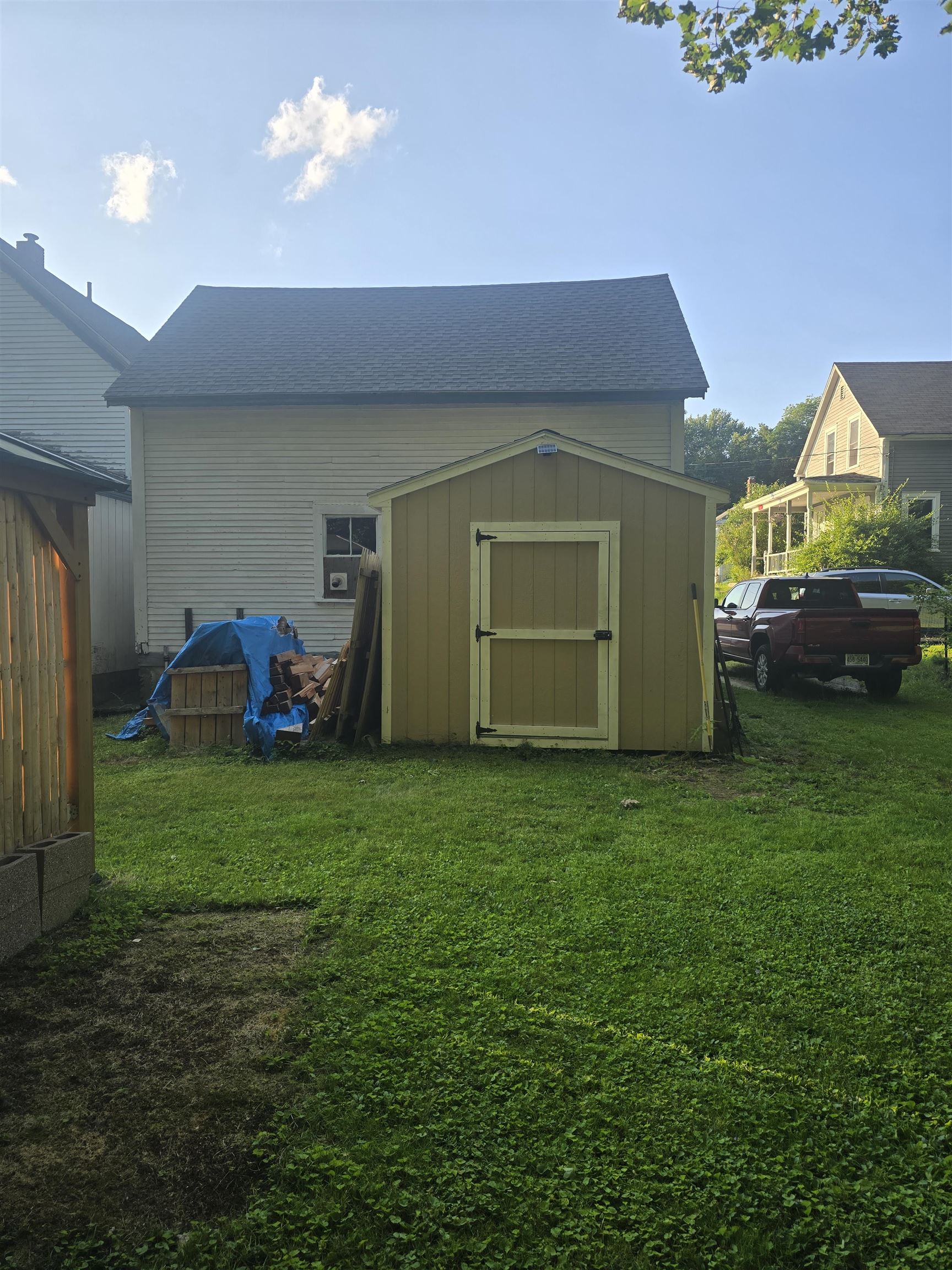 29 Woodland Street Property Photo 7