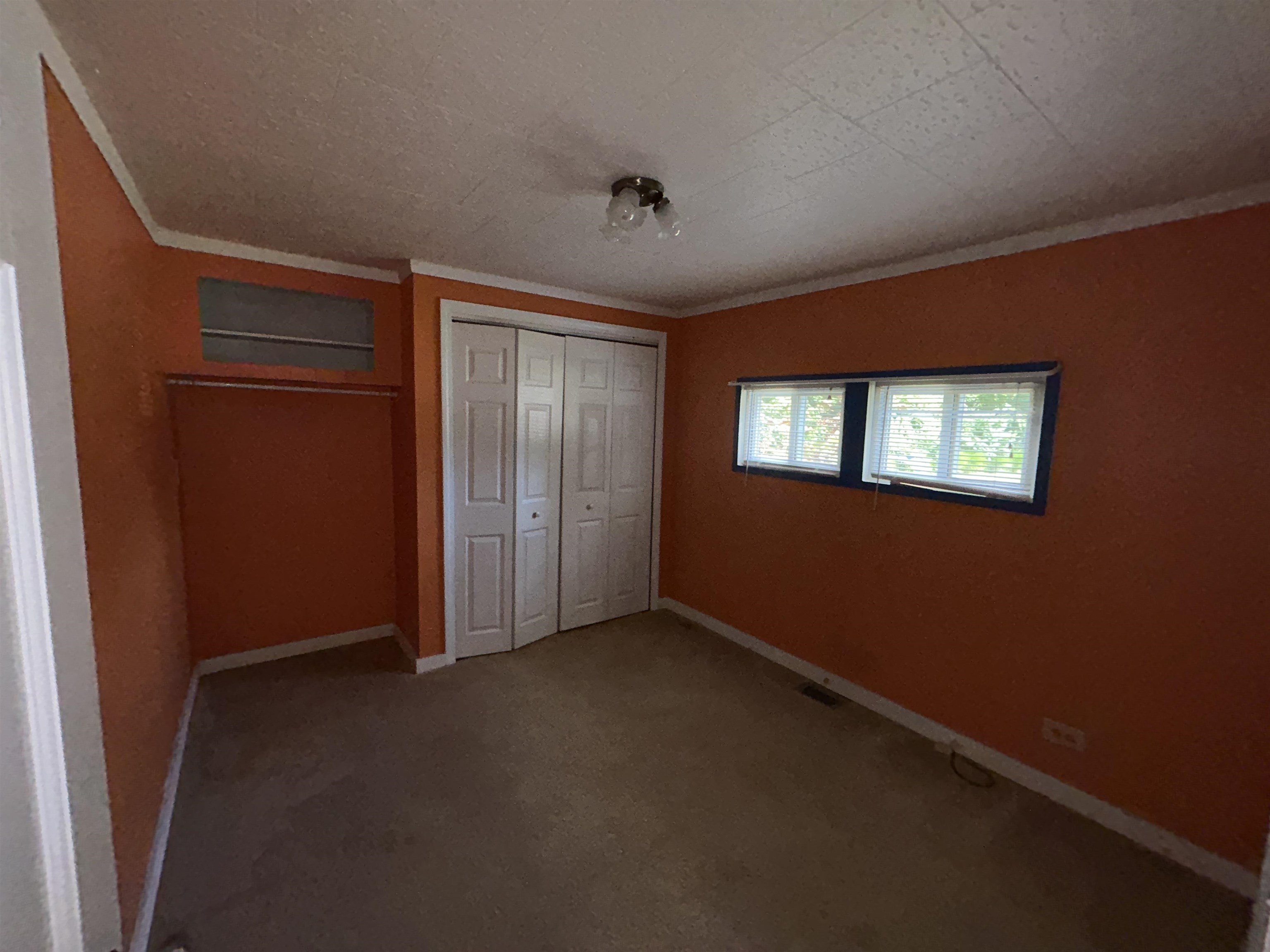 1 Icey Hill Coop Park Property Photo 14