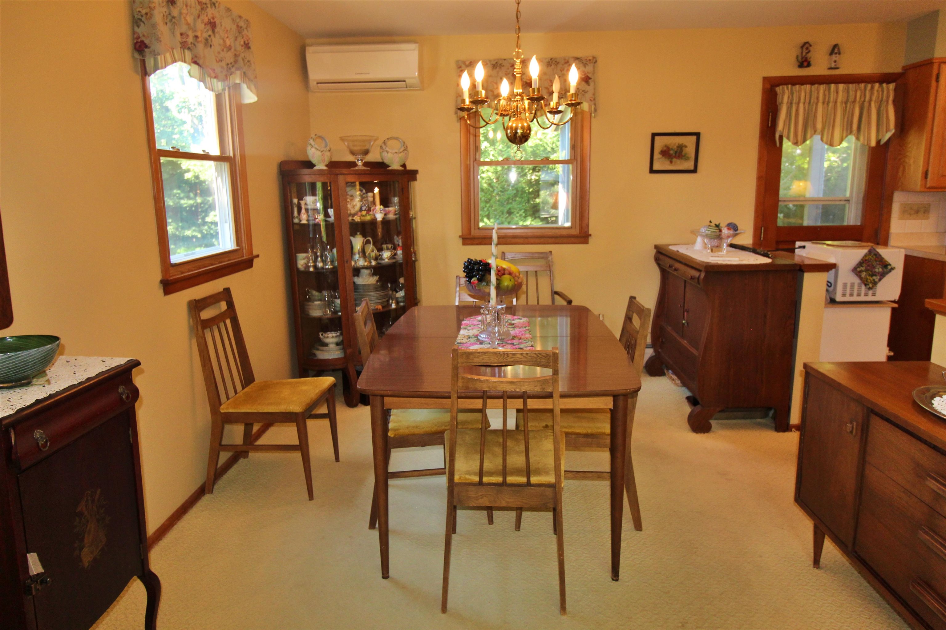 30 Roseade Parkway Property Photo 10