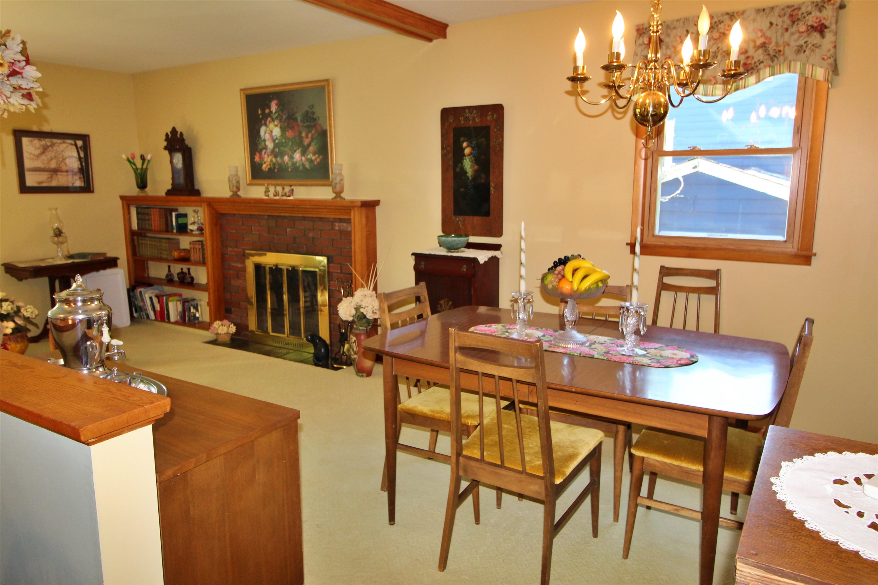 30 Roseade Parkway Property Photo 12
