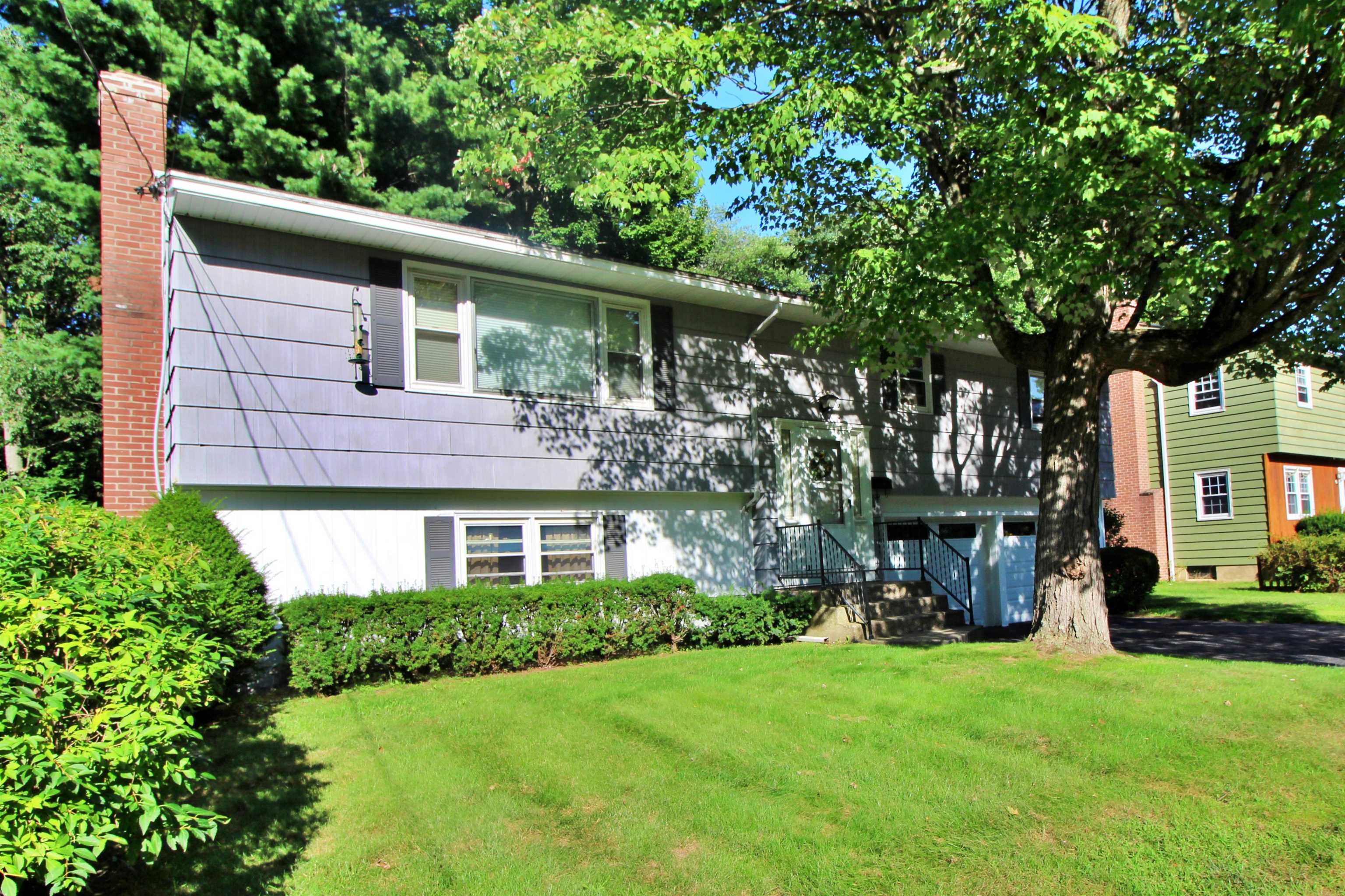 30 Roseade Parkway Property Photo 28
