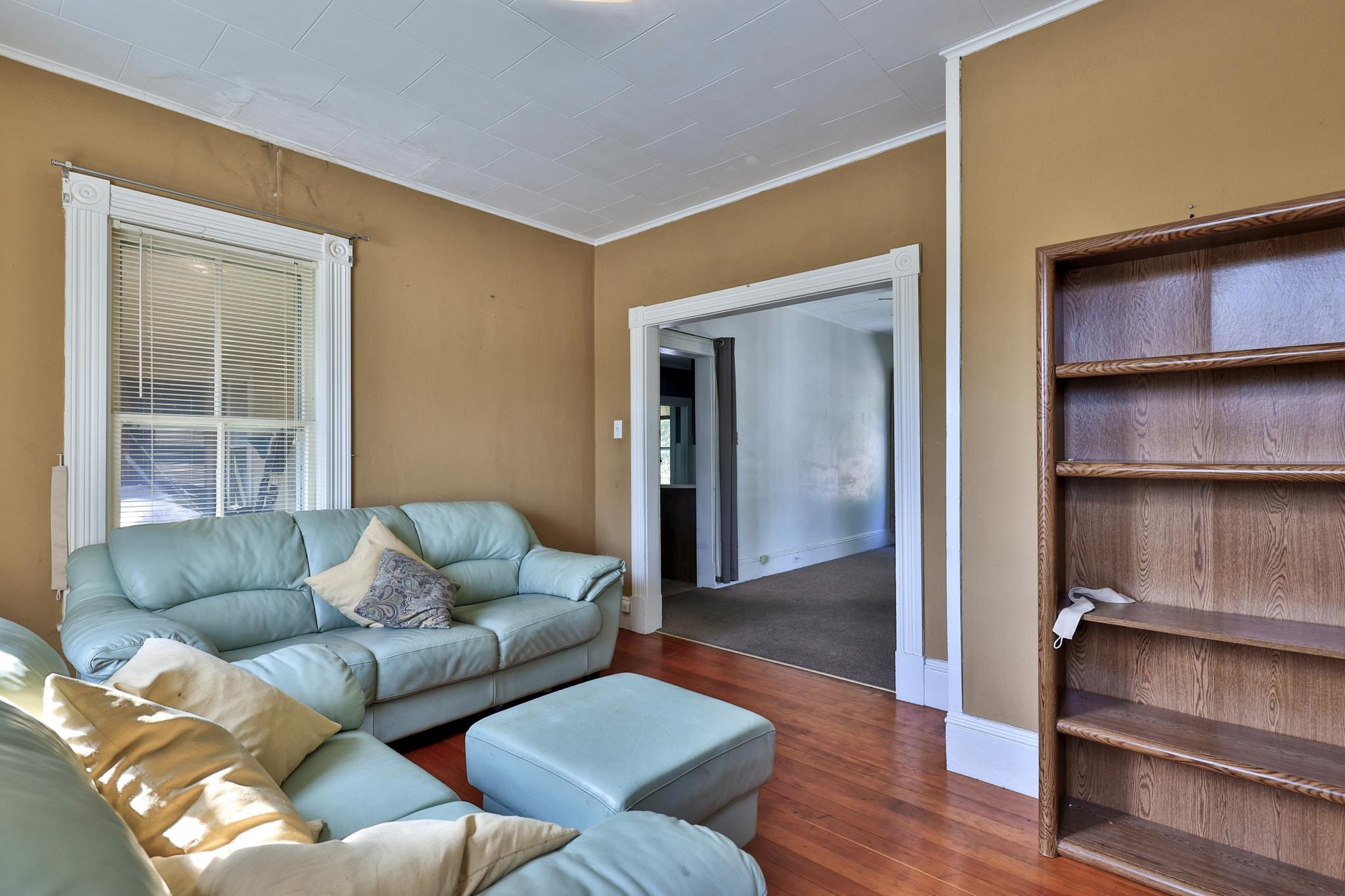 55 Pierpoint Avenue Property Photo 18
