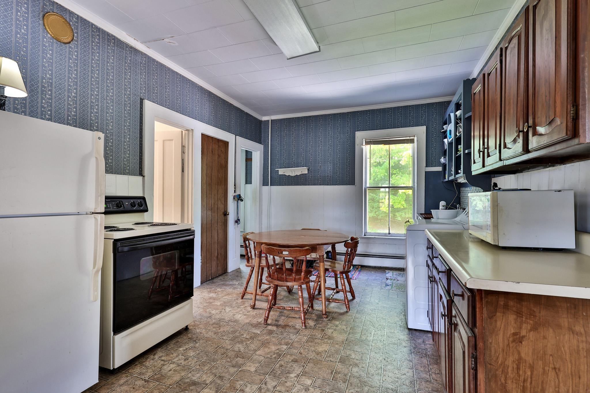 55 Pierpoint Avenue Property Photo 23