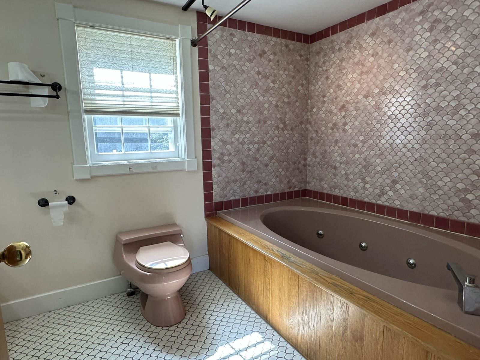 2855 Thompsonburg Road Property Photo 19