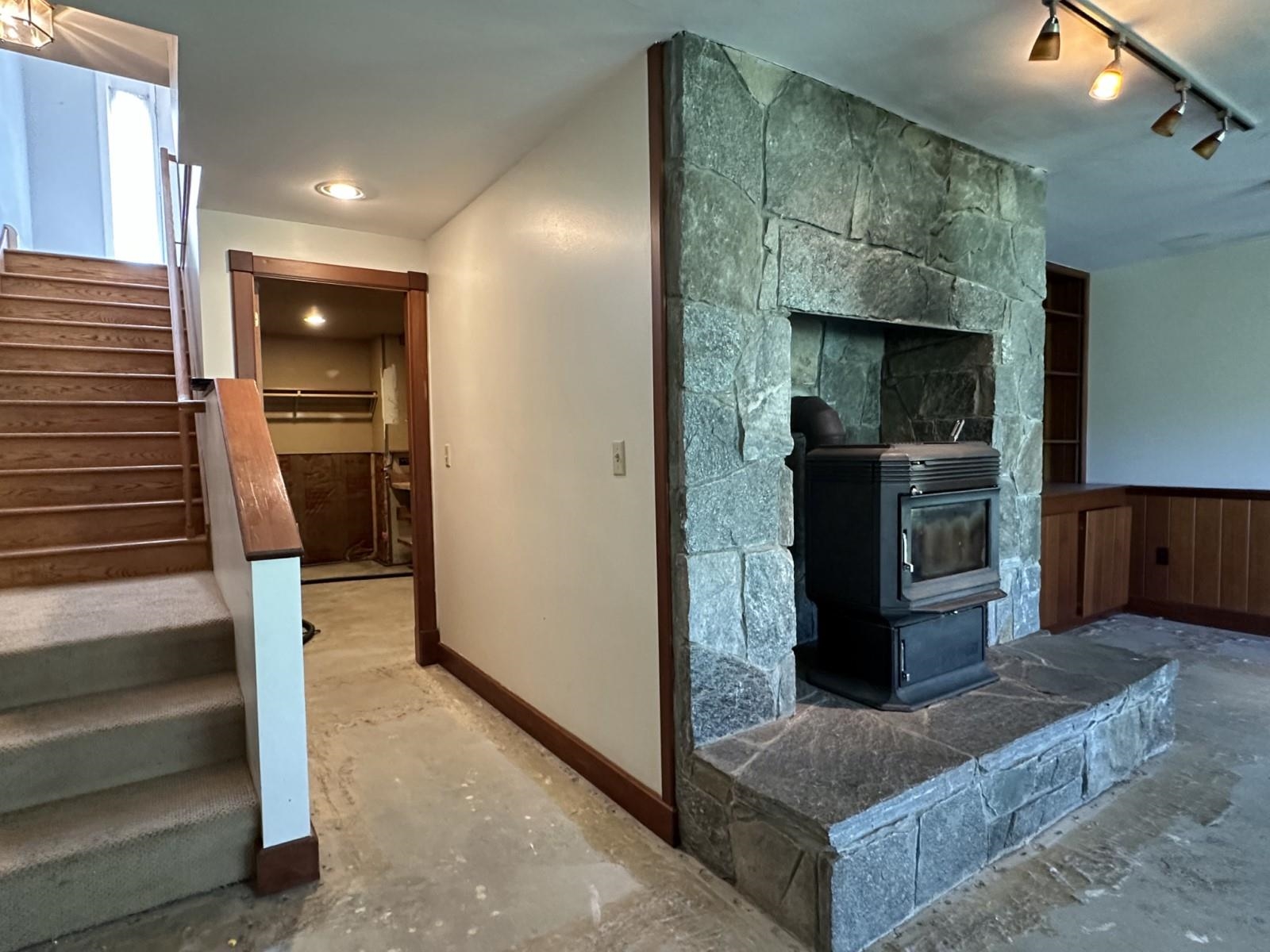 2855 Thompsonburg Road Property Photo 34