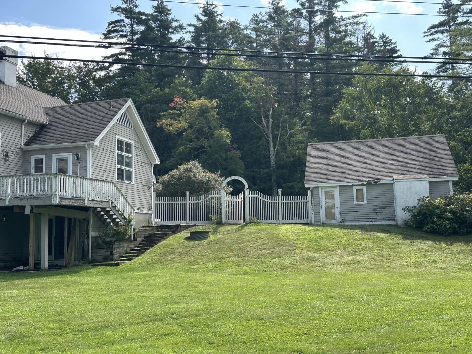 2855 Thompsonburg Road Property Photo 49